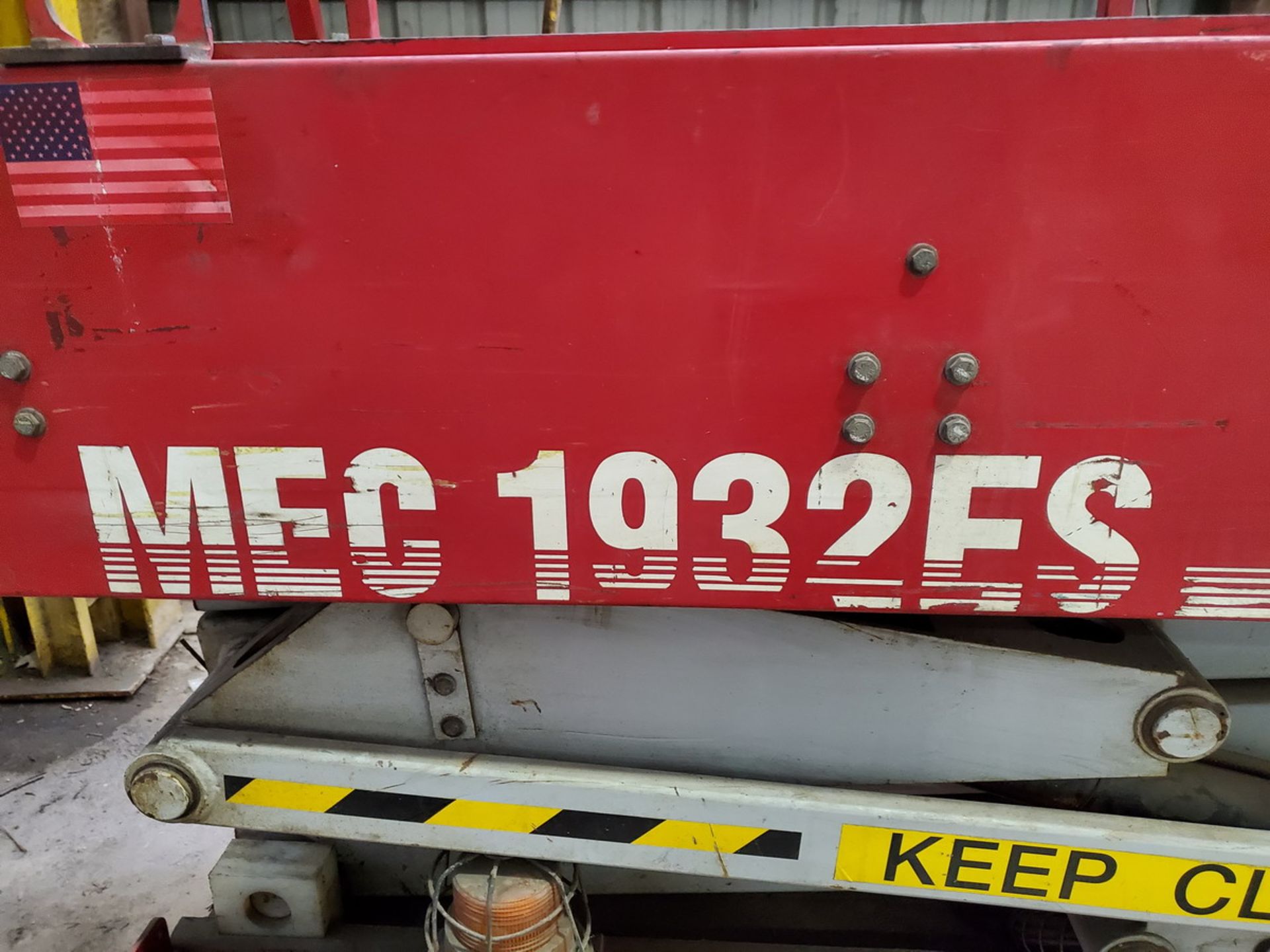MEC MEC-1932ES Scissor Lift Needs Battery - Image 7 of 8