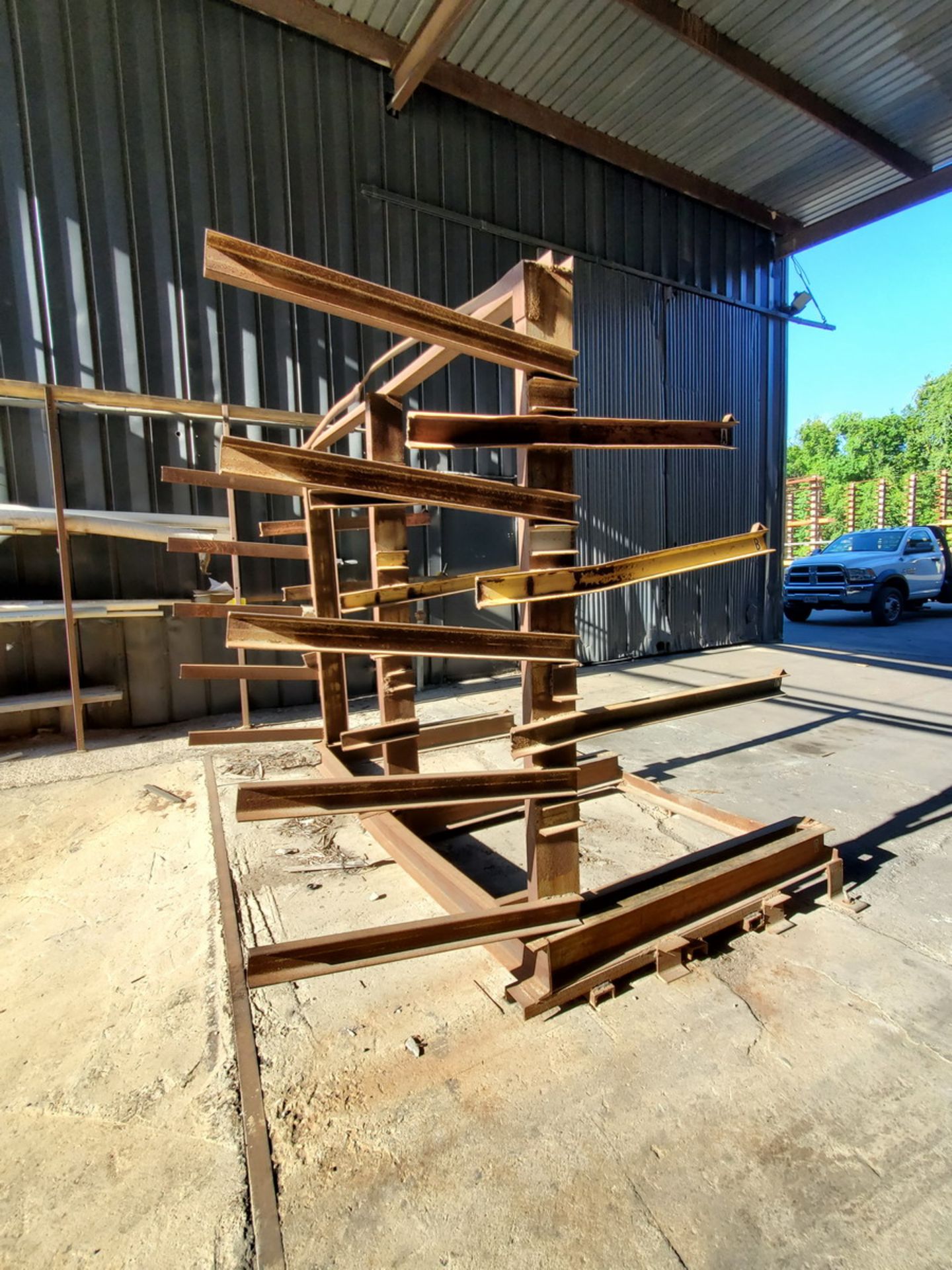Double-Sided Pipe Rack 97" x 58" x 80"H, Overall Length: 90", 28-1/2" Deep - Image 3 of 3
