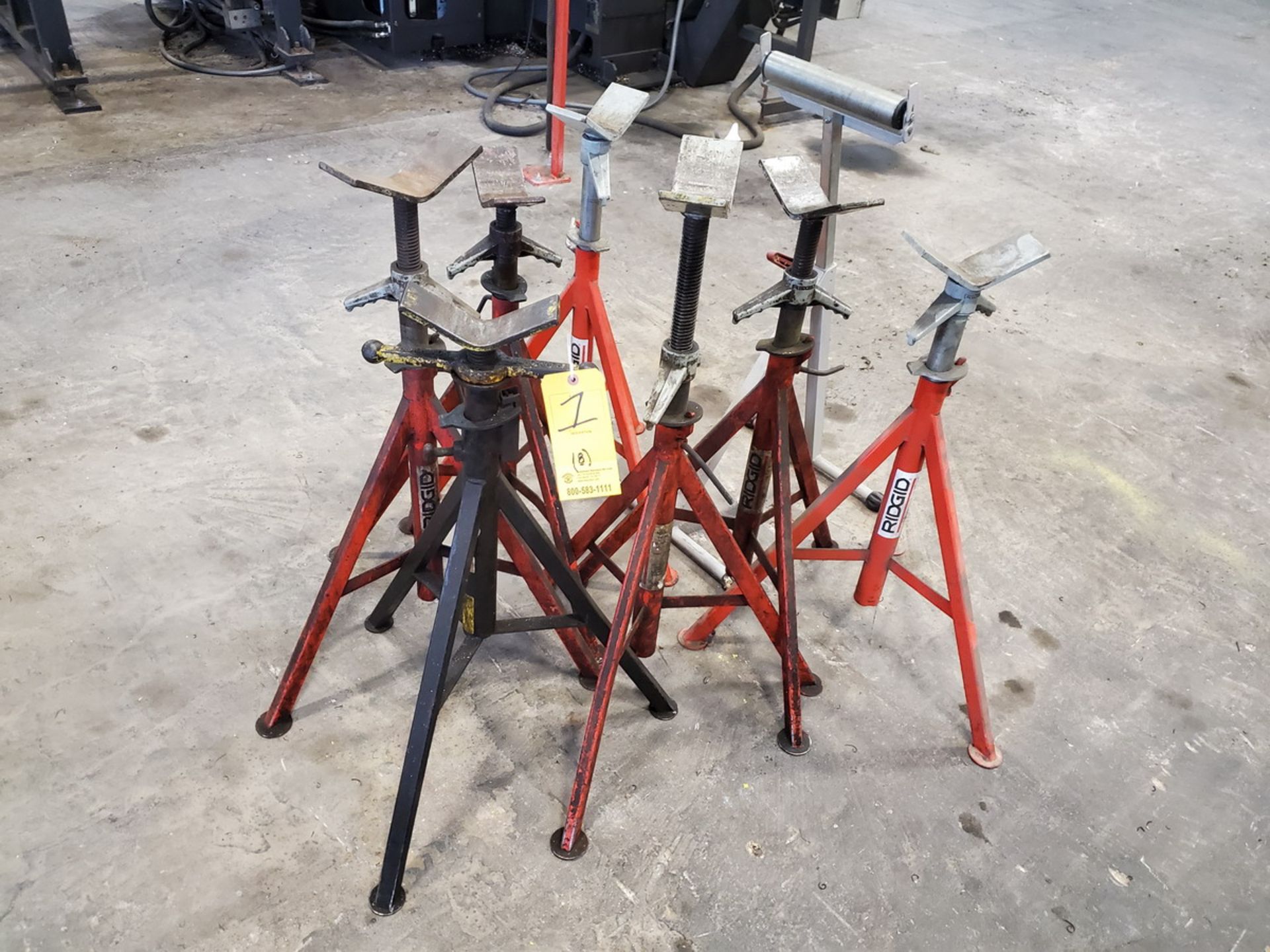 Ridgid (7) Pipe Stands W/ (1) Pipe Roller - Image 2 of 2