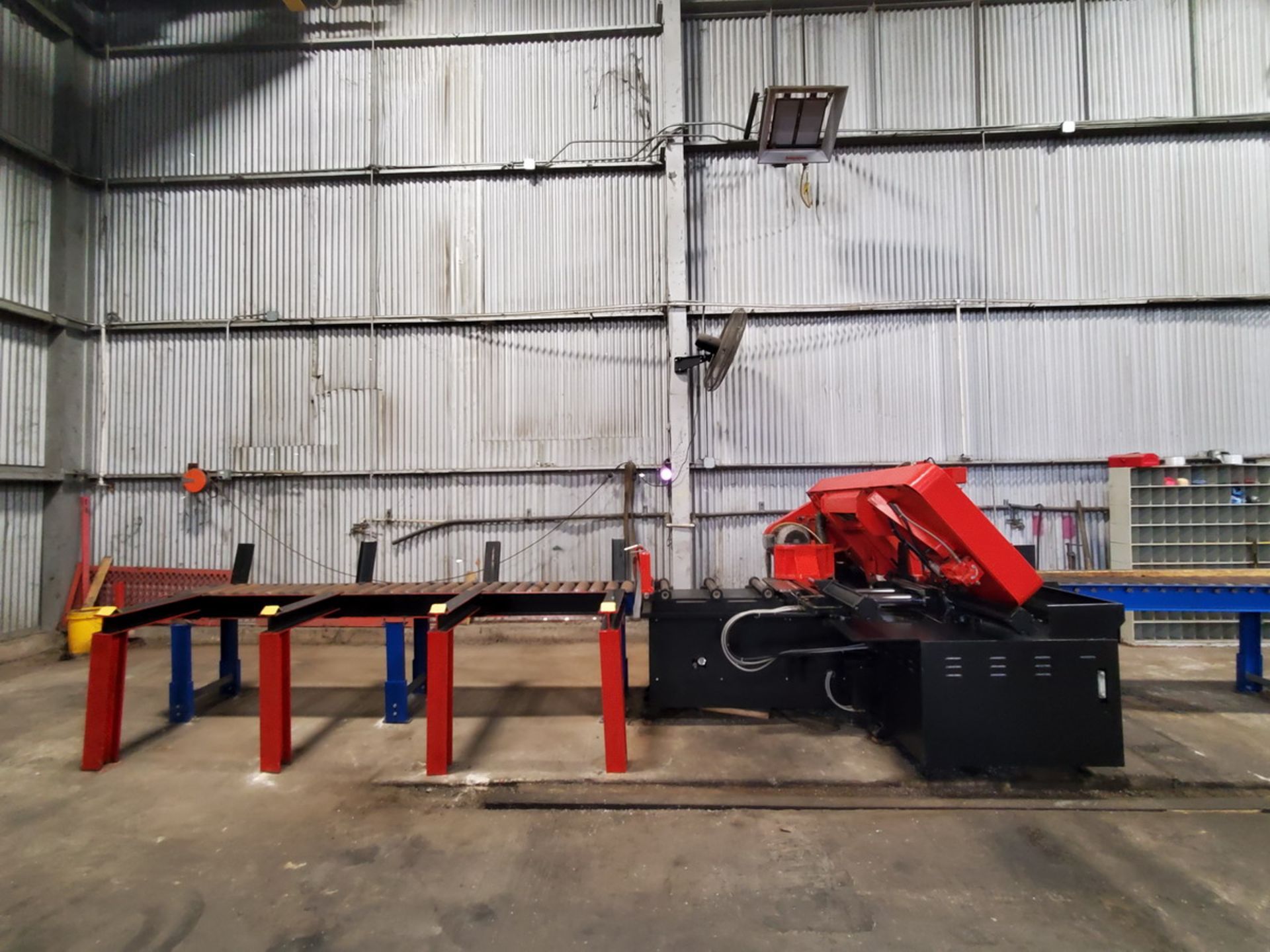 2018 Amada HFA 400W Horizontal Band Saw 230V, 3PH, 60HZ; Blade Length: 15'; Table Conveyor: 10' x - Image 5 of 17