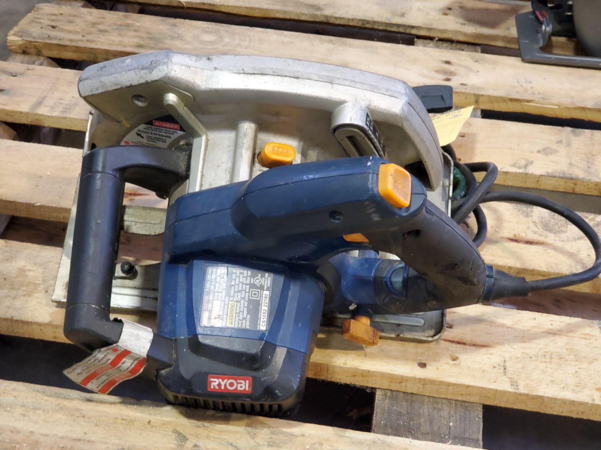 Ridgid 7-1/4" Circular Saw 120V, 60HZ, 13A - Image 3 of 4