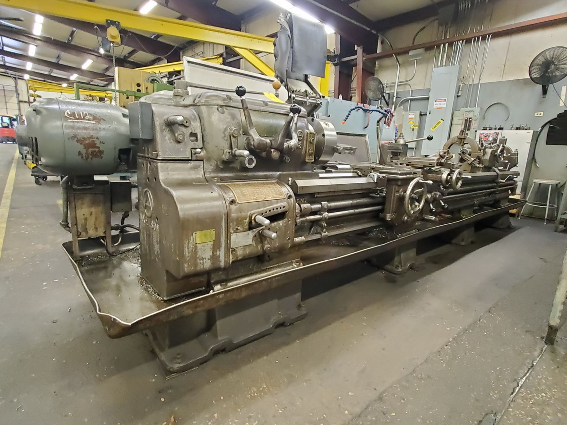 Axelson 20 18" Manual Lathe (Opening bid Includes Rigging Fee)