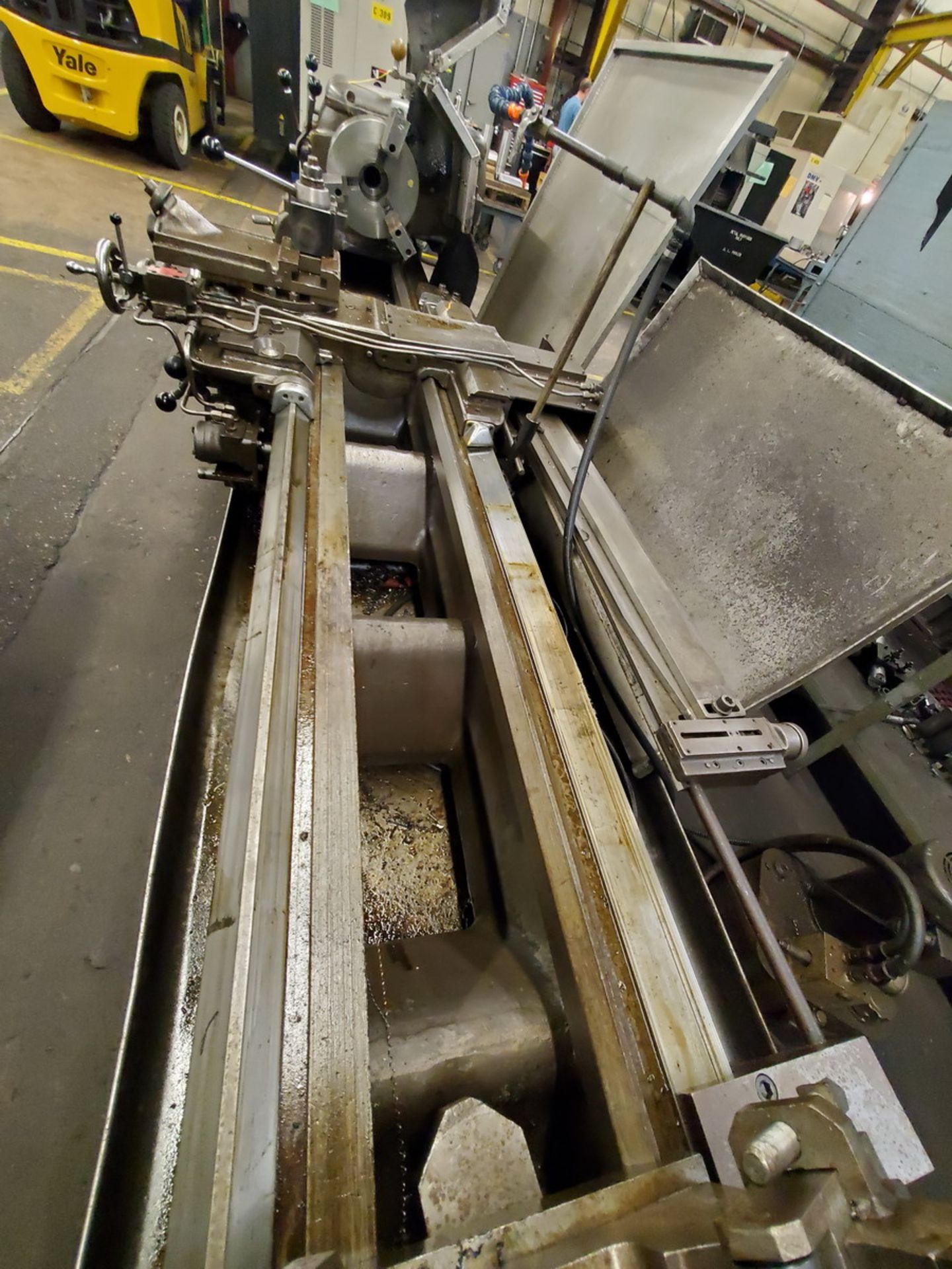 Axelson 20 18" Manual Lathe (Opening bid Includes Rigging Fee) - Image 4 of 13