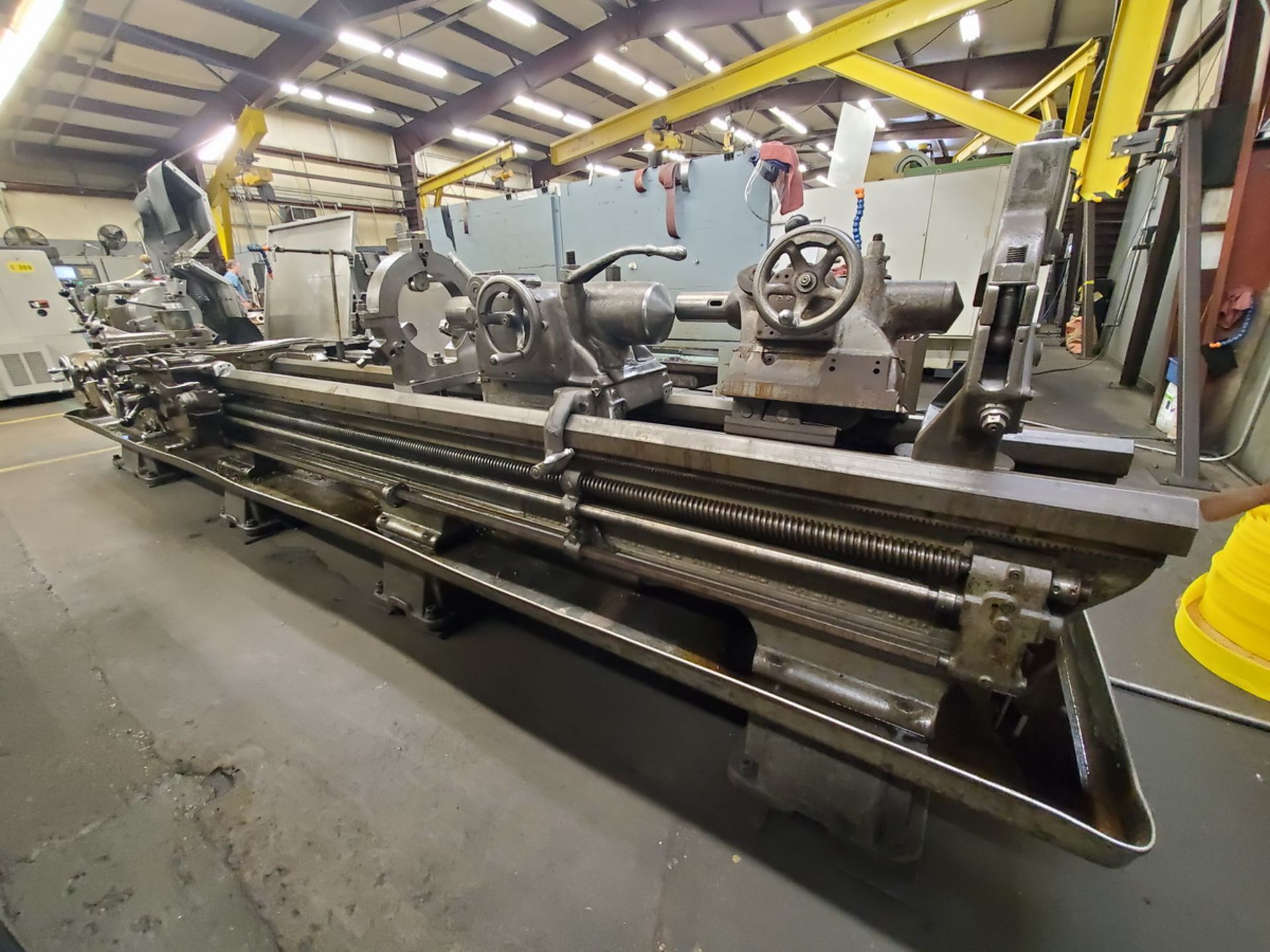 Axelson 20 18" Manual Lathe (Opening bid Includes Rigging Fee) - Image 2 of 13