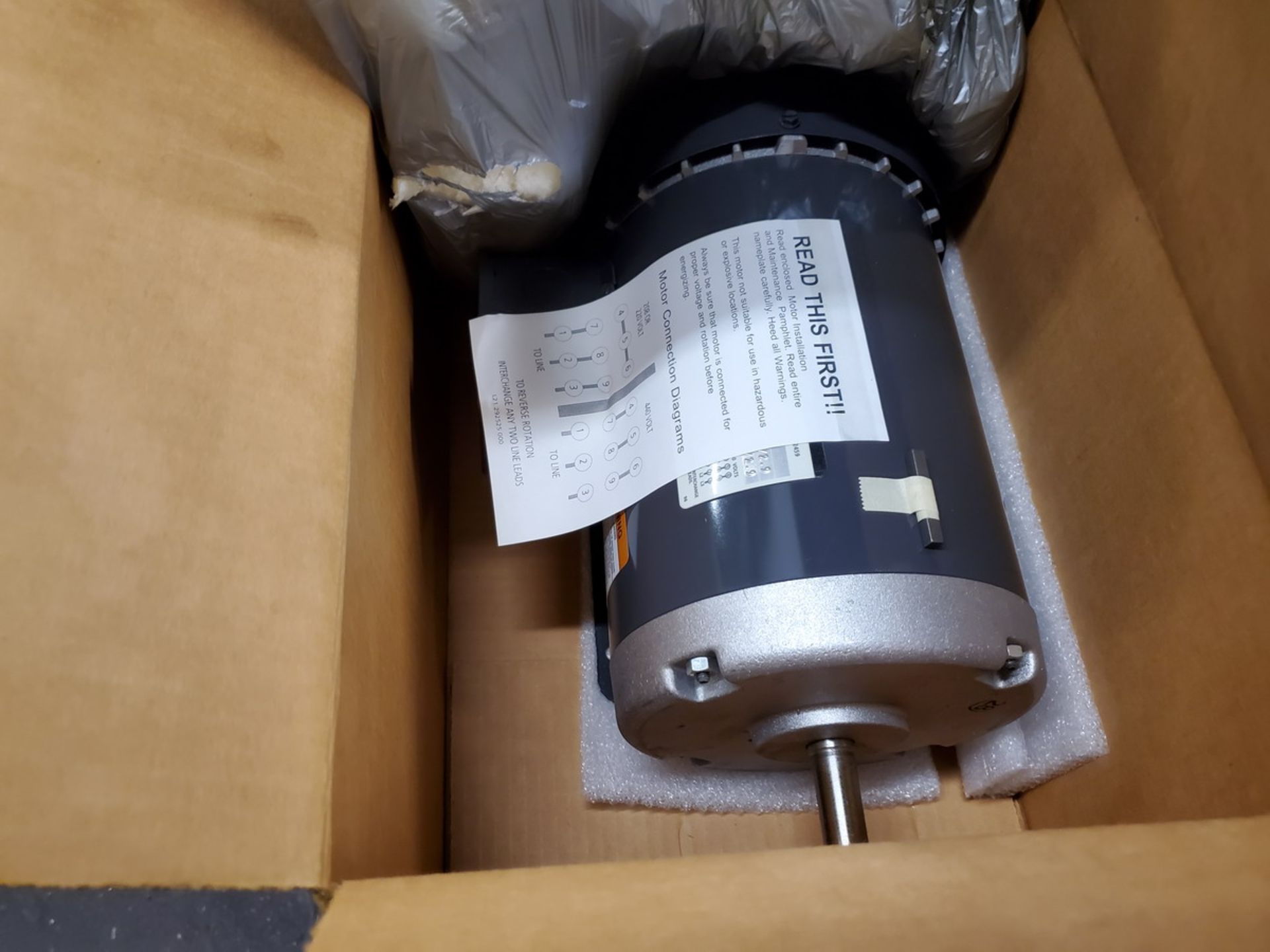 Dayton Motor 1-1/2HP, 1725/1425RPM, 208-22-/440V, 50/60HZ, 3PH - Image 4 of 5