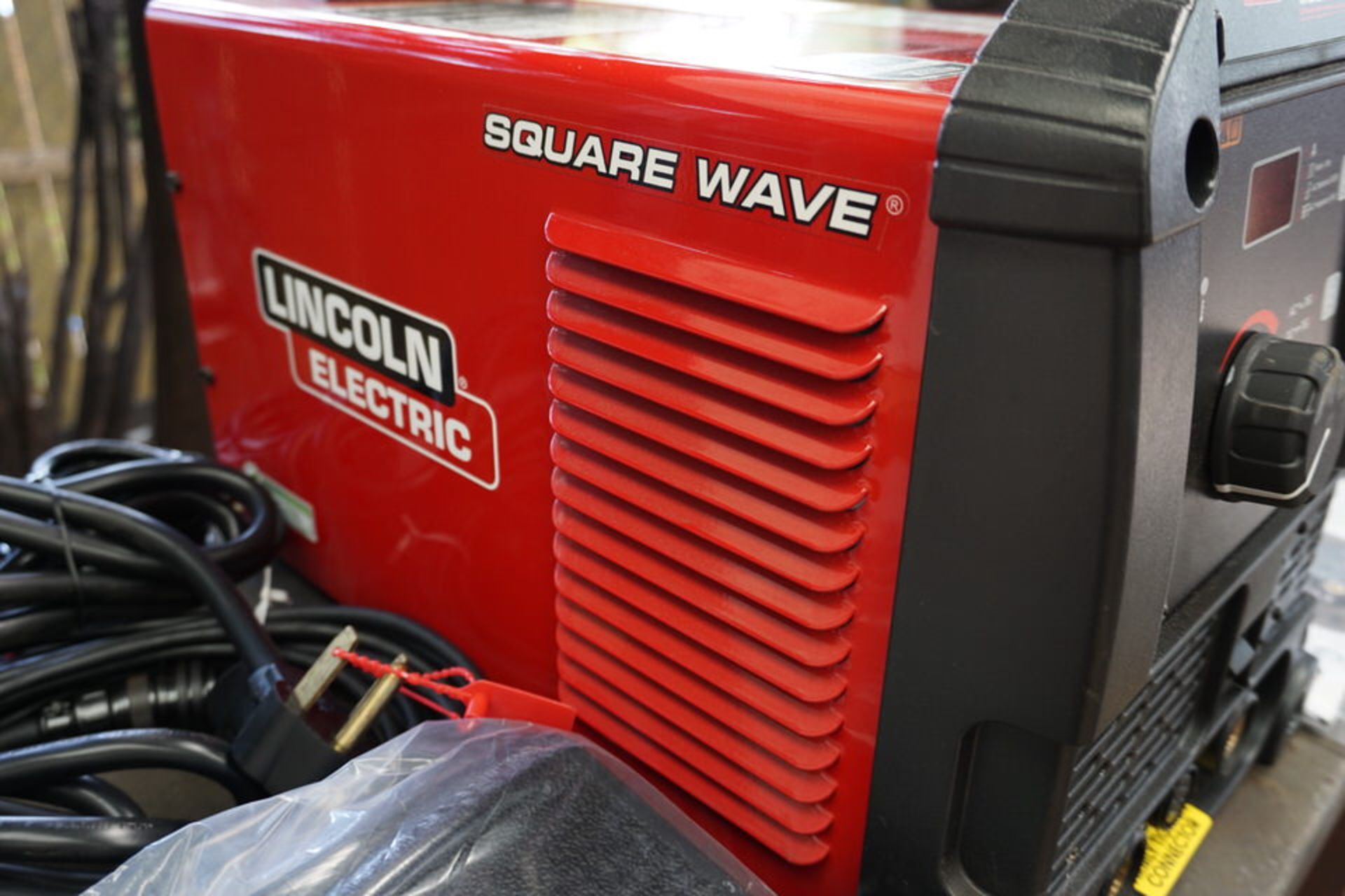 Lincoln Square Wave Tig 200 (LOCATION: 436 PARK CENTERS BLVD, SAGINAW TX 76179) - Image 5 of 7