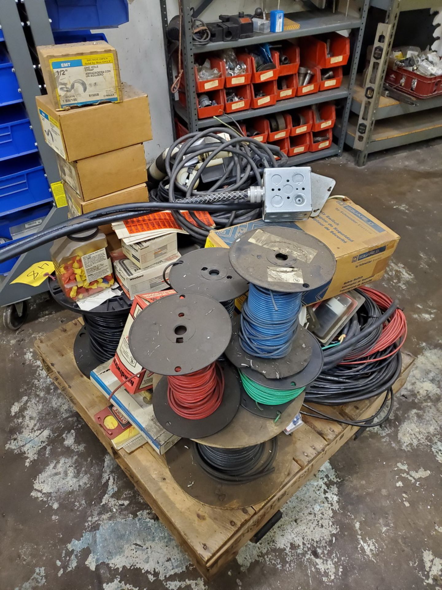 Assorted Electrical Contents To Include But Not Limited To: Connectors, Couplings, Assorted Wire, - Image 4 of 11