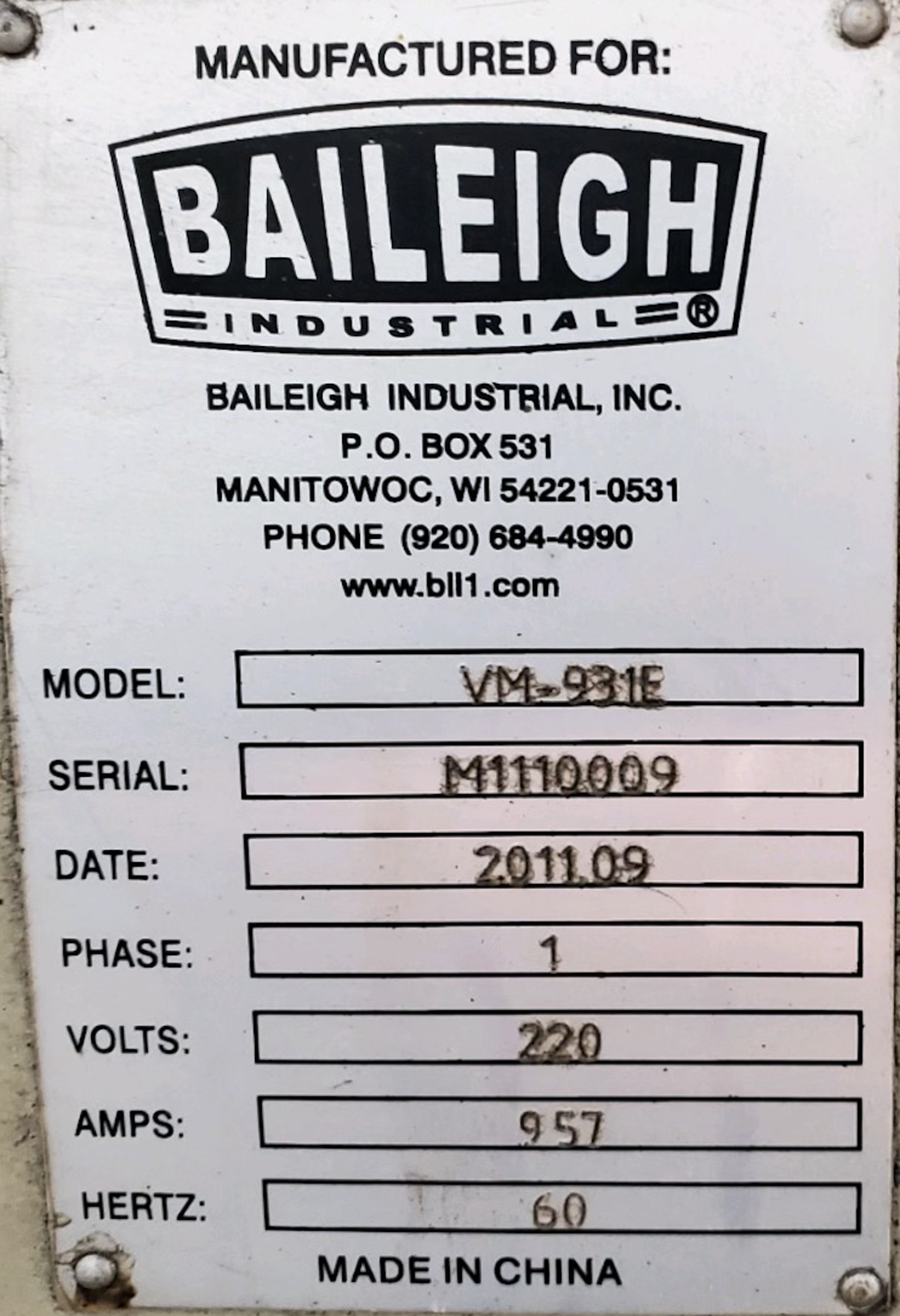 Baileigh VM-913E Vertical Milling Machine w/ ASG Rapid Feed - Image 5 of 7