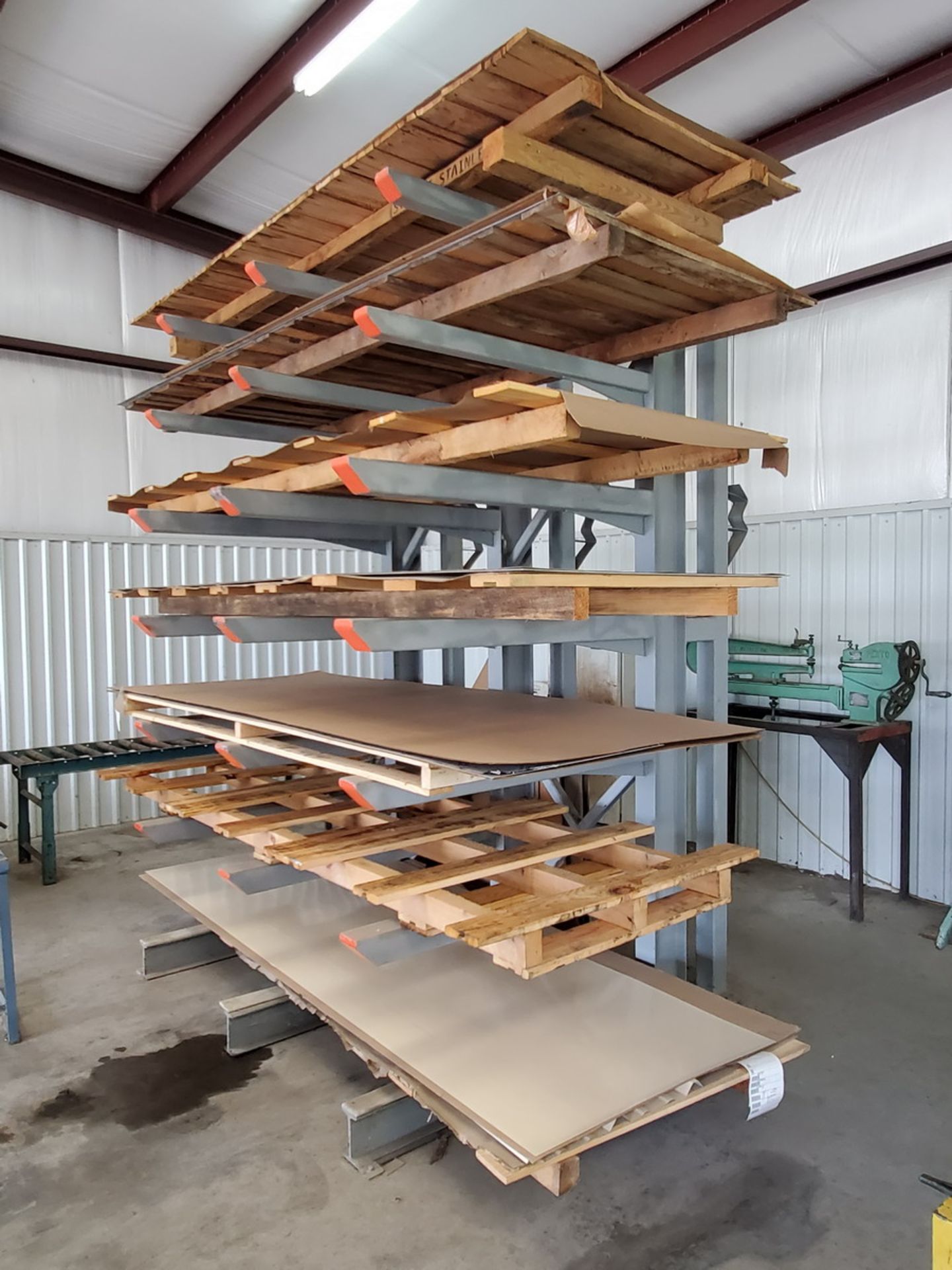 6-Tier Cantilever Rack 7' x 6' x 10'; 4'6" Deep