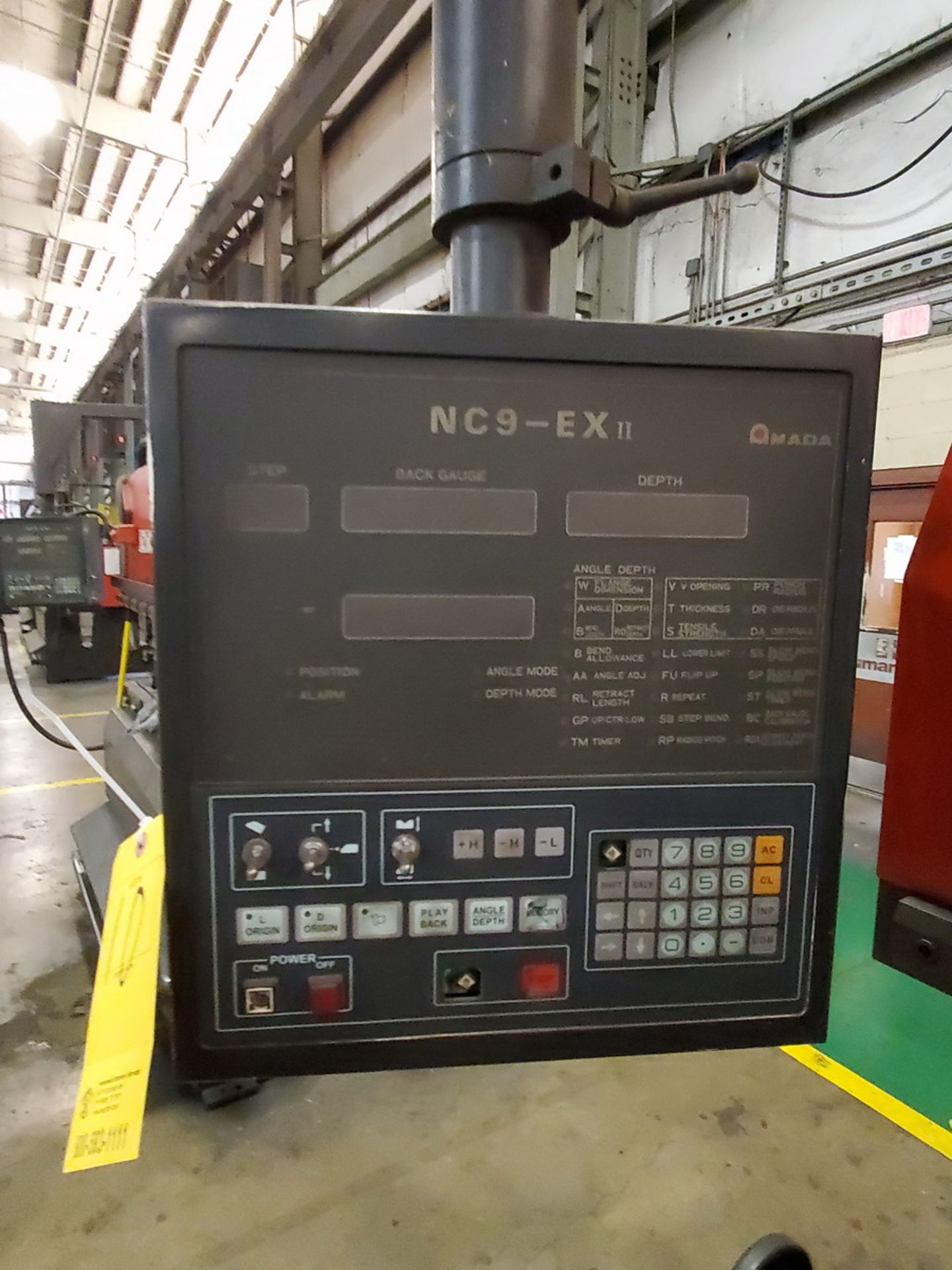 Amada RG-80 80 Ton Press Brake Table L: 94.6"; Throat Depth: 15.76", 98.7 Blade L; W/ NC9-EX - Image 9 of 15