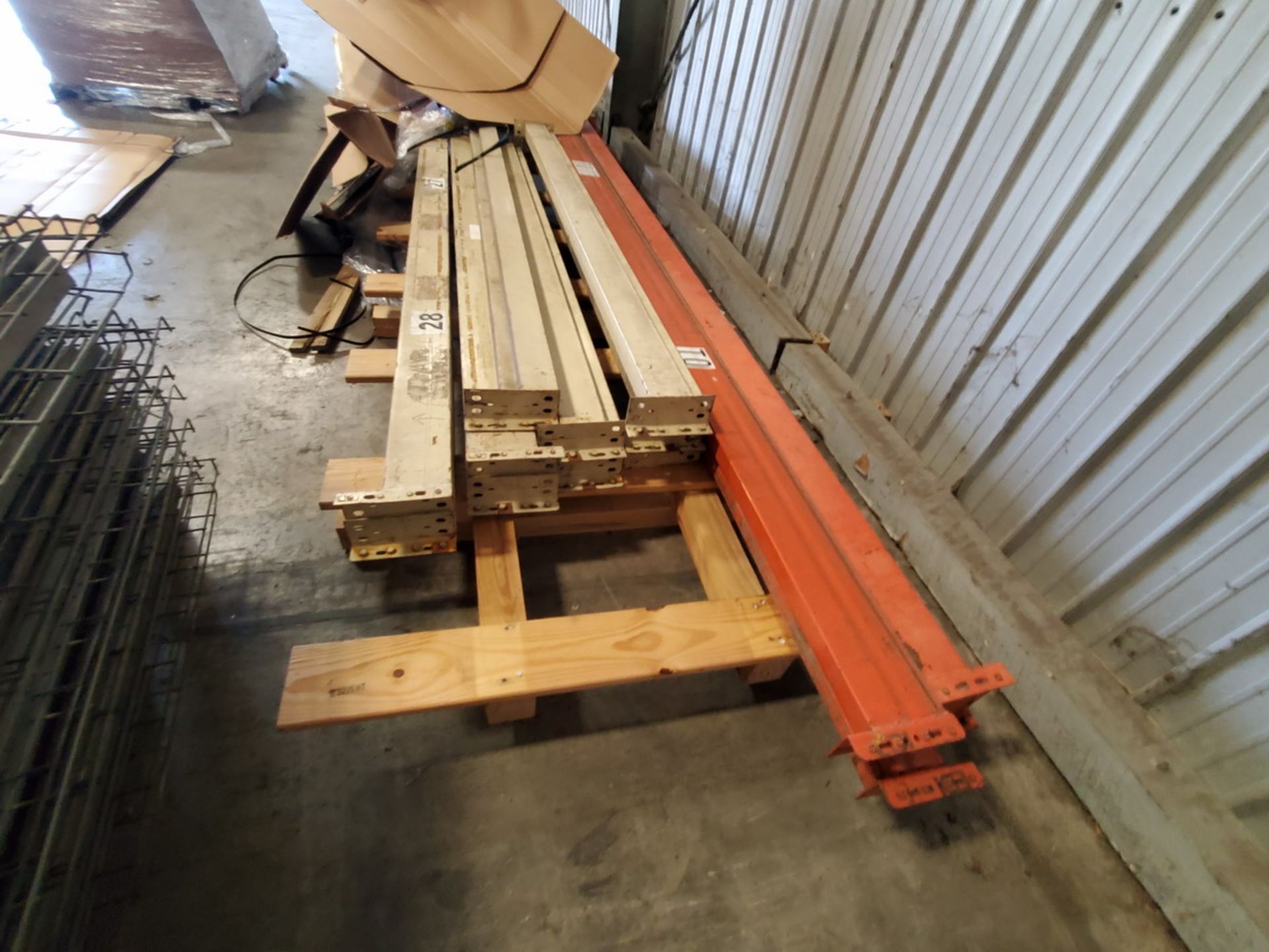 Pallet Racking (13) 12' Uprights, (52) 8' Crossbeams, (4) 12'6" Crossbeams - Image 5 of 14