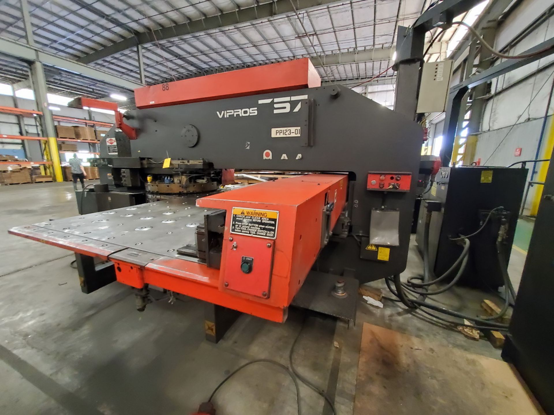 Vipros VP305072 30 Ton Turret Punch Press 460/230V, 3PH, 60HZ; W/ (2) Aut-Indexes; X-Axis: 72.00, - Image 13 of 34