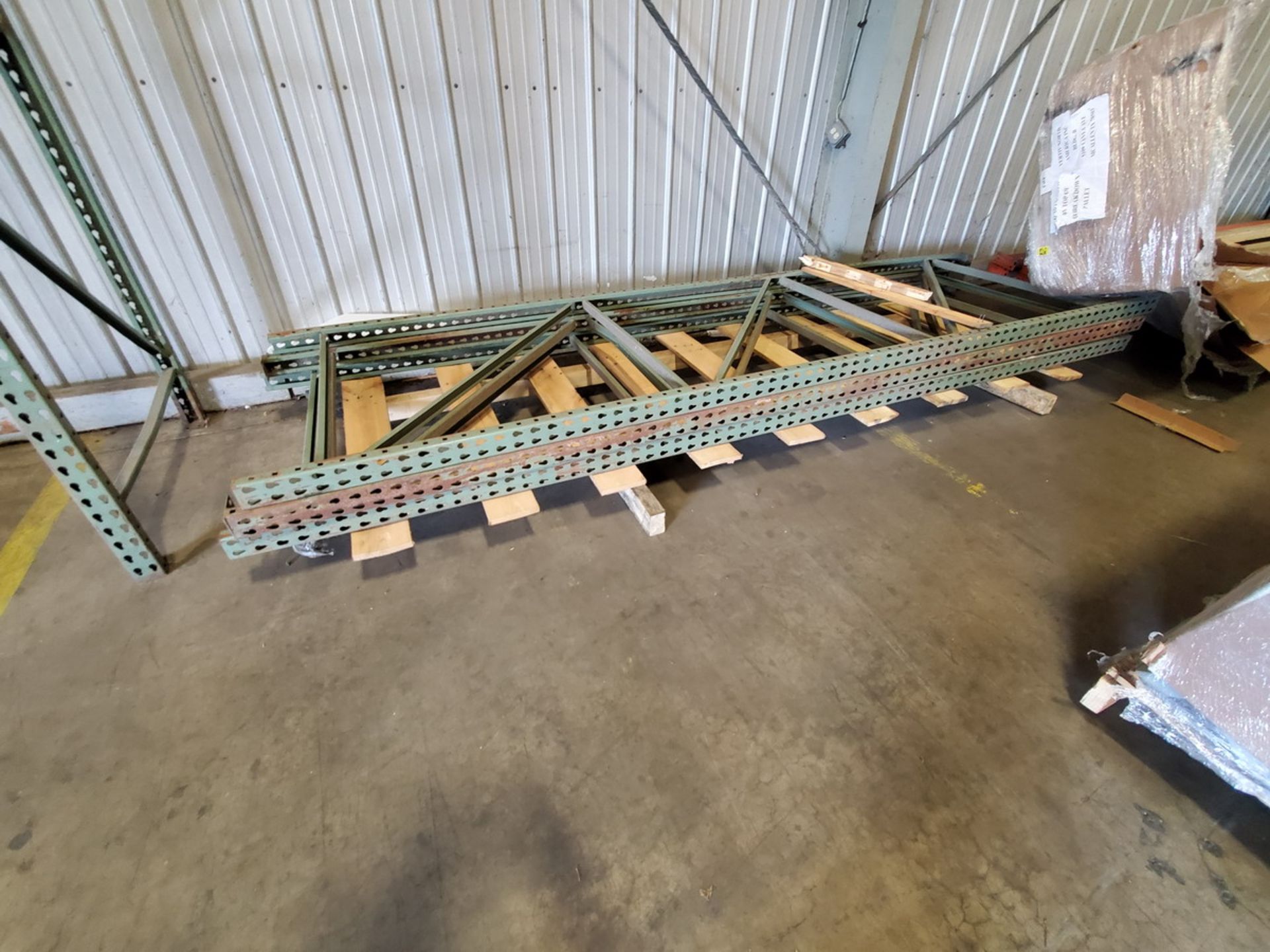 Pallet Racking (13) 12' Uprights, (52) 8' Crossbeams, (4) 12'6" Crossbeams - Image 3 of 14