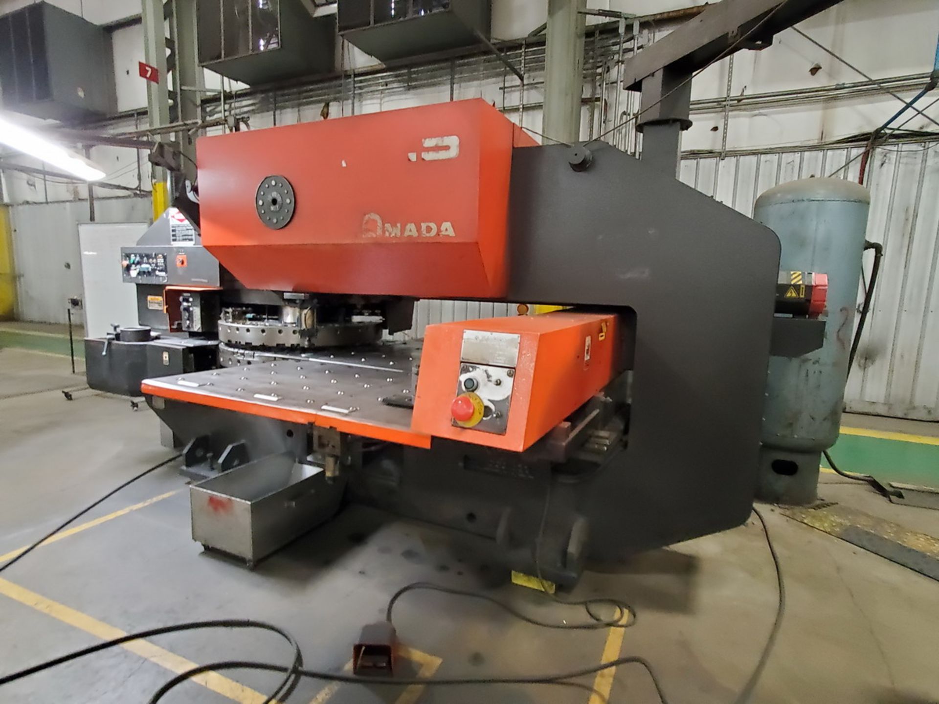 Pega 304050 30 Ton Turret Punch Press 460/230V, 3PH, 60HZ; W/ (2) Aut-Indexes; X-Axis: 50.00, Y- - Image 5 of 26