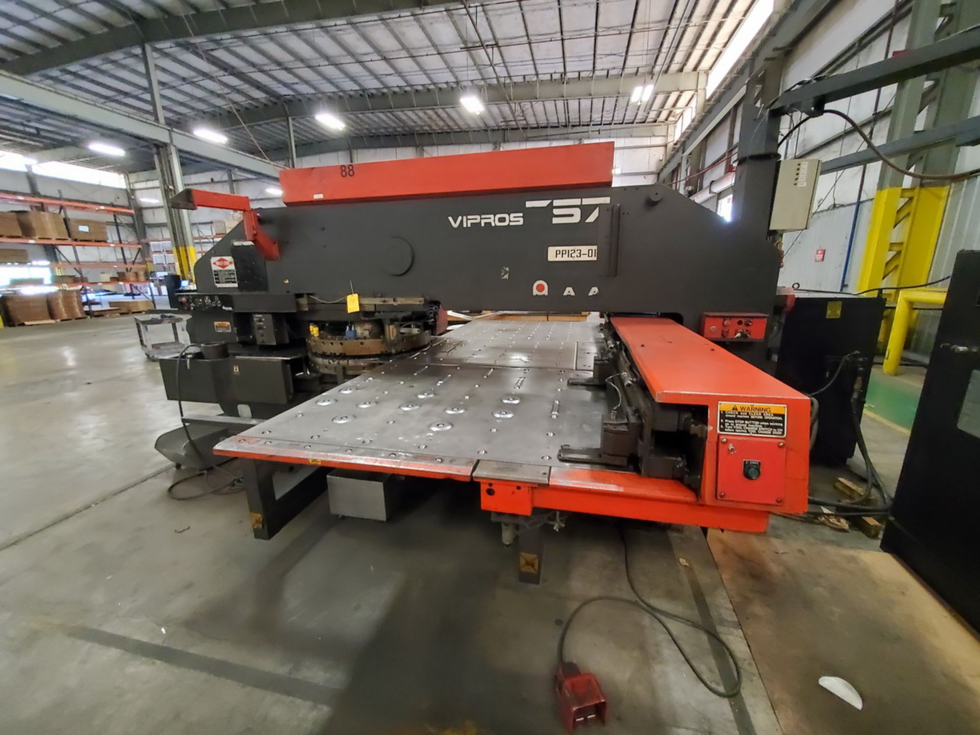 Vipros VP305072 30 Ton Turret Punch Press 460/230V, 3PH, 60HZ; W/ (2) Aut-Indexes; X-Axis: 72.00, - Image 6 of 34