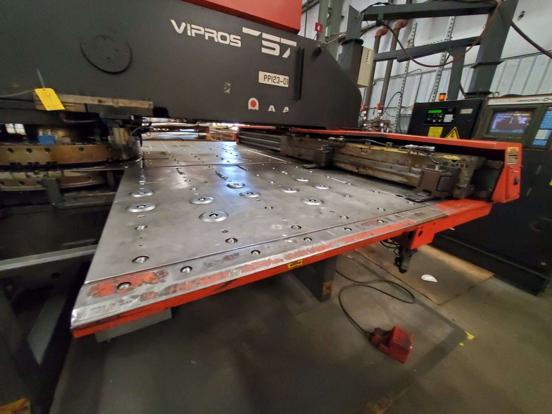 Vipros VP305072 30 Ton Turret Punch Press 460/230V, 3PH, 60HZ; W/ (2) Aut-Indexes; X-Axis: 72.00, - Image 12 of 34