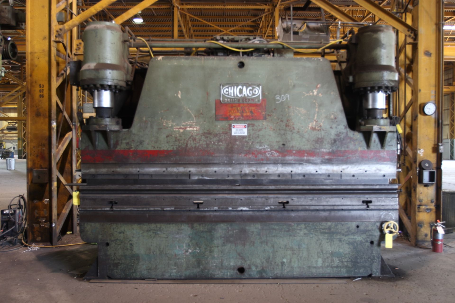 CHICAGO 300-F-10 Press Brake, (No Dies)