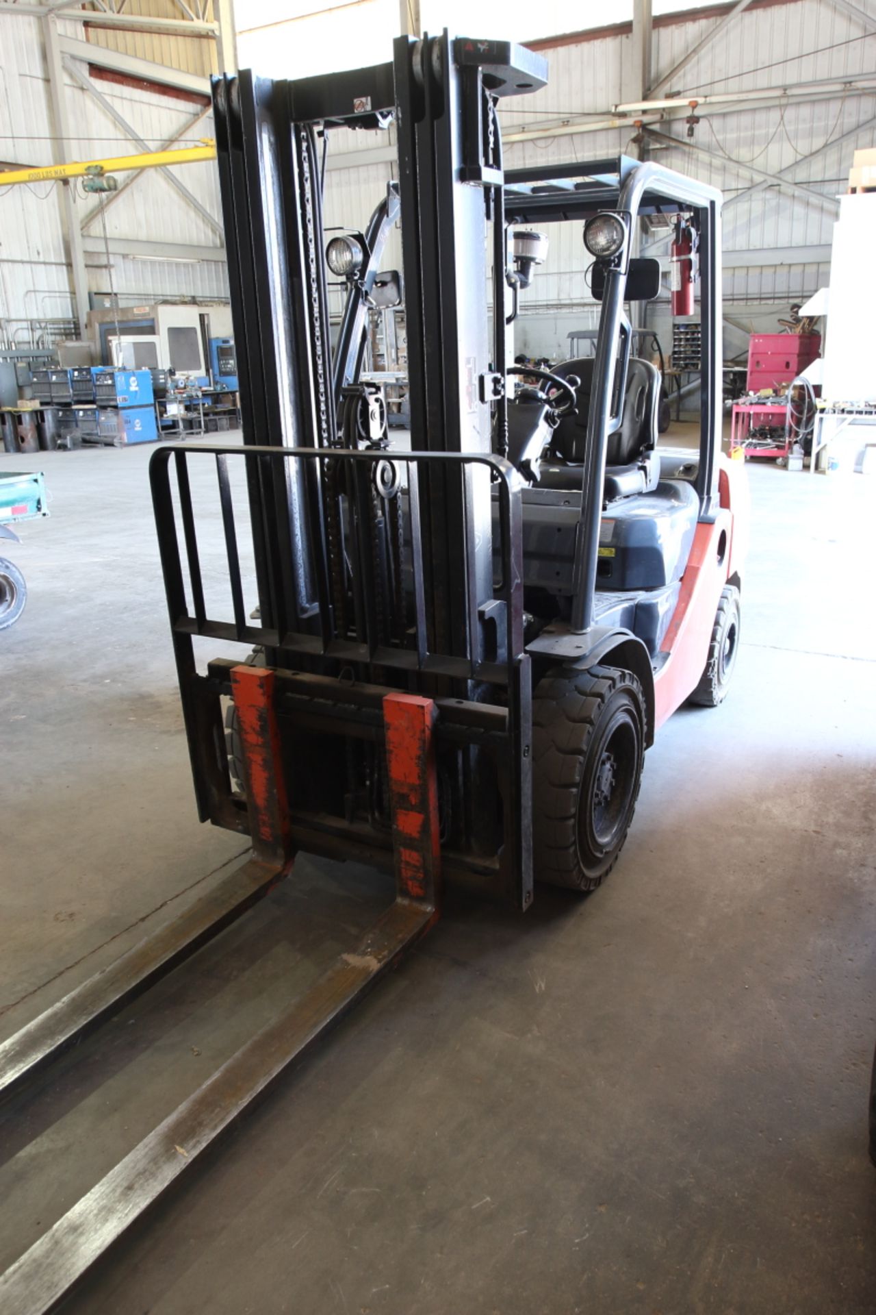 2019 TOYOTA 8FDU32 FORKLIFT, Cap: 6,000 lbs, Lft Ht: 187” - Image 2 of 7