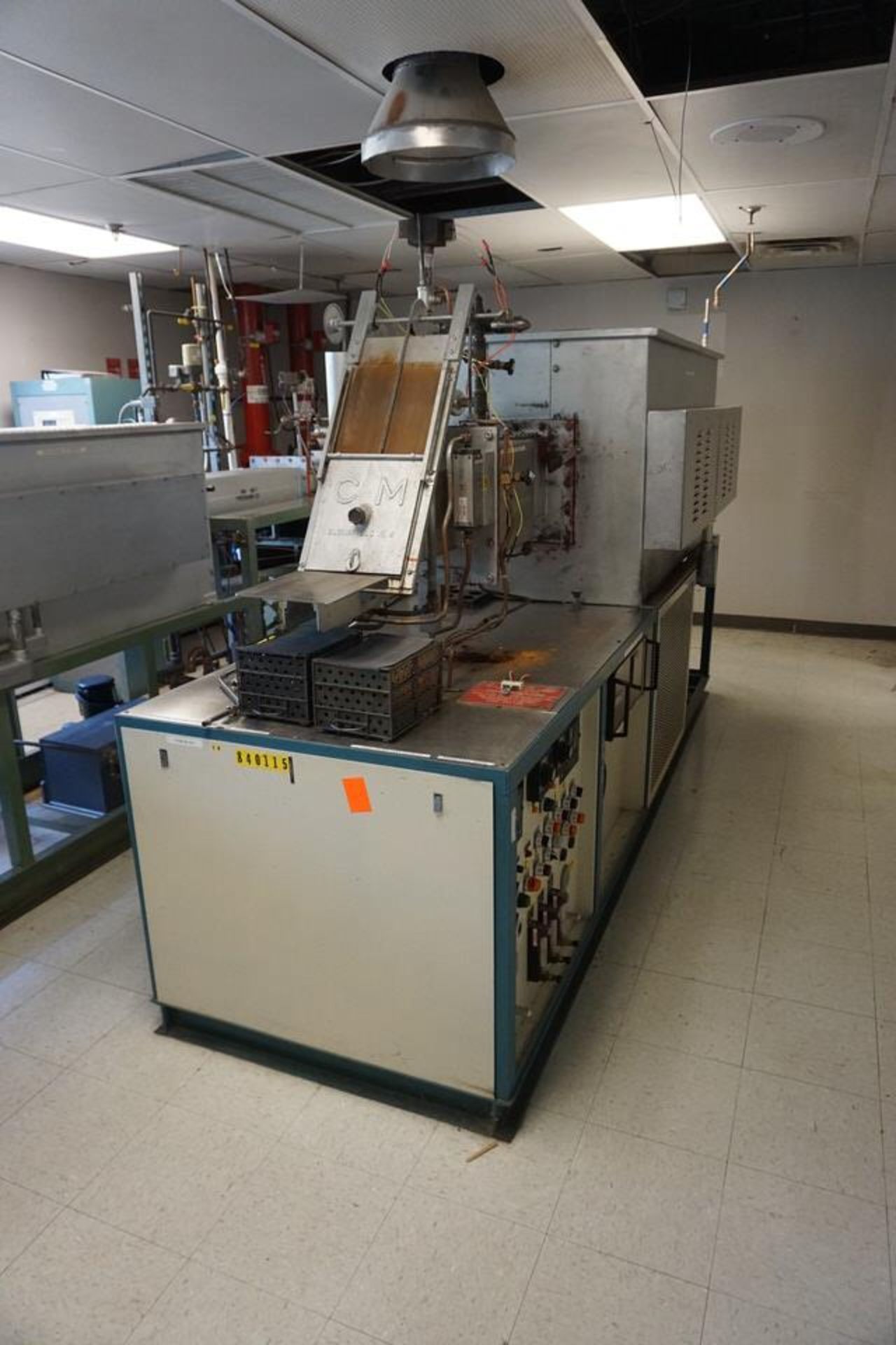 CM INC ANNEALING OVEN - Image 5 of 10