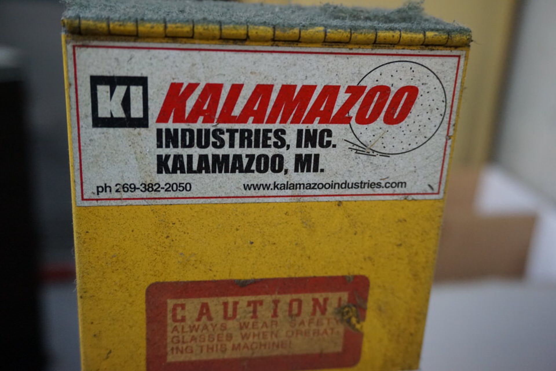 KALAMAZOO 1" X 42" BELT SANDER, CRAFTMAN 6" BENCH GRINDER - Image 3 of 4