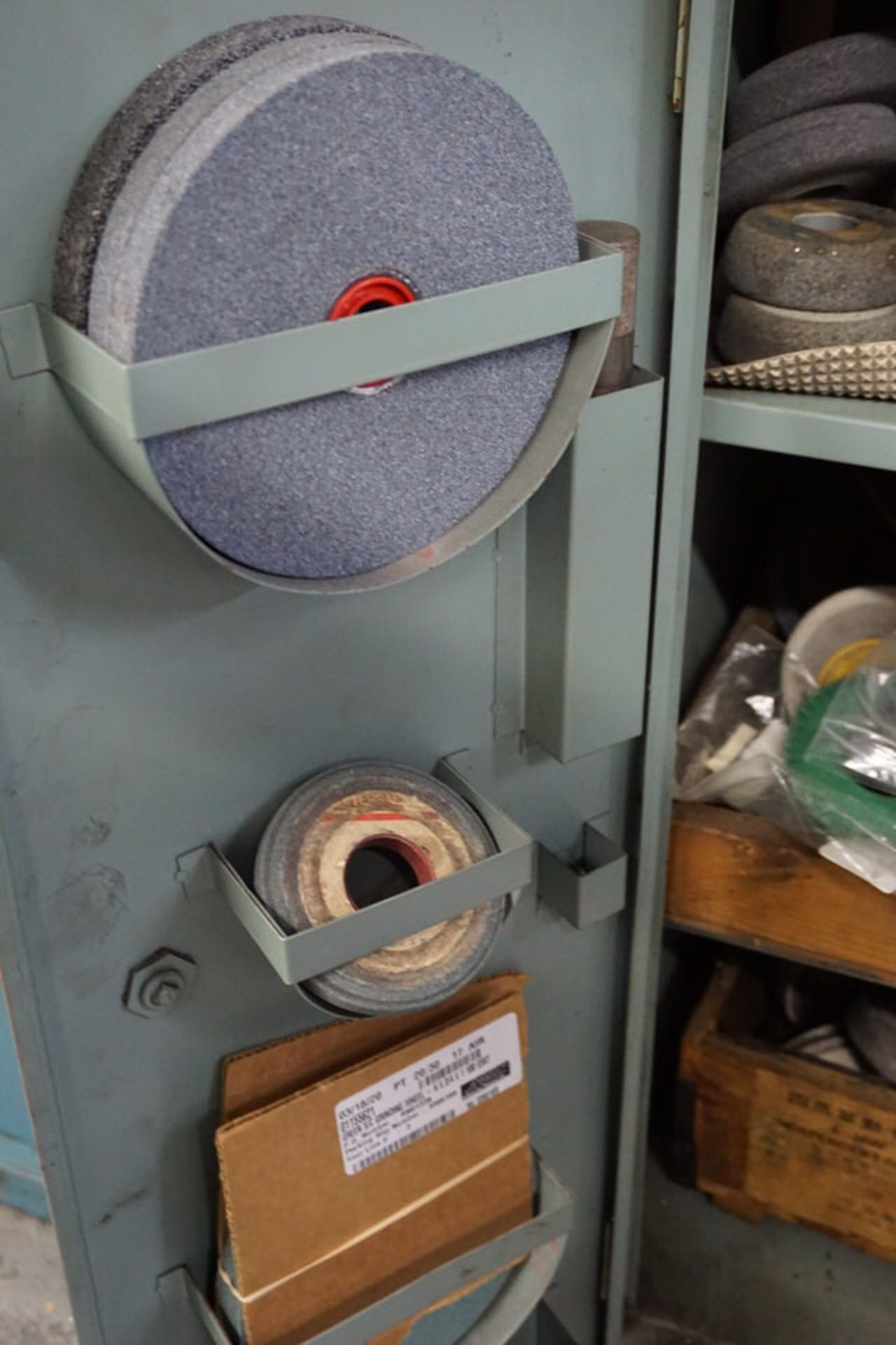 (3) SMALL PARTS CABINETS W/ CONT: GRINDING WHEELS, BUFFING WHEELS, SAND PAPER, FASTENERS - Image 3 of 6