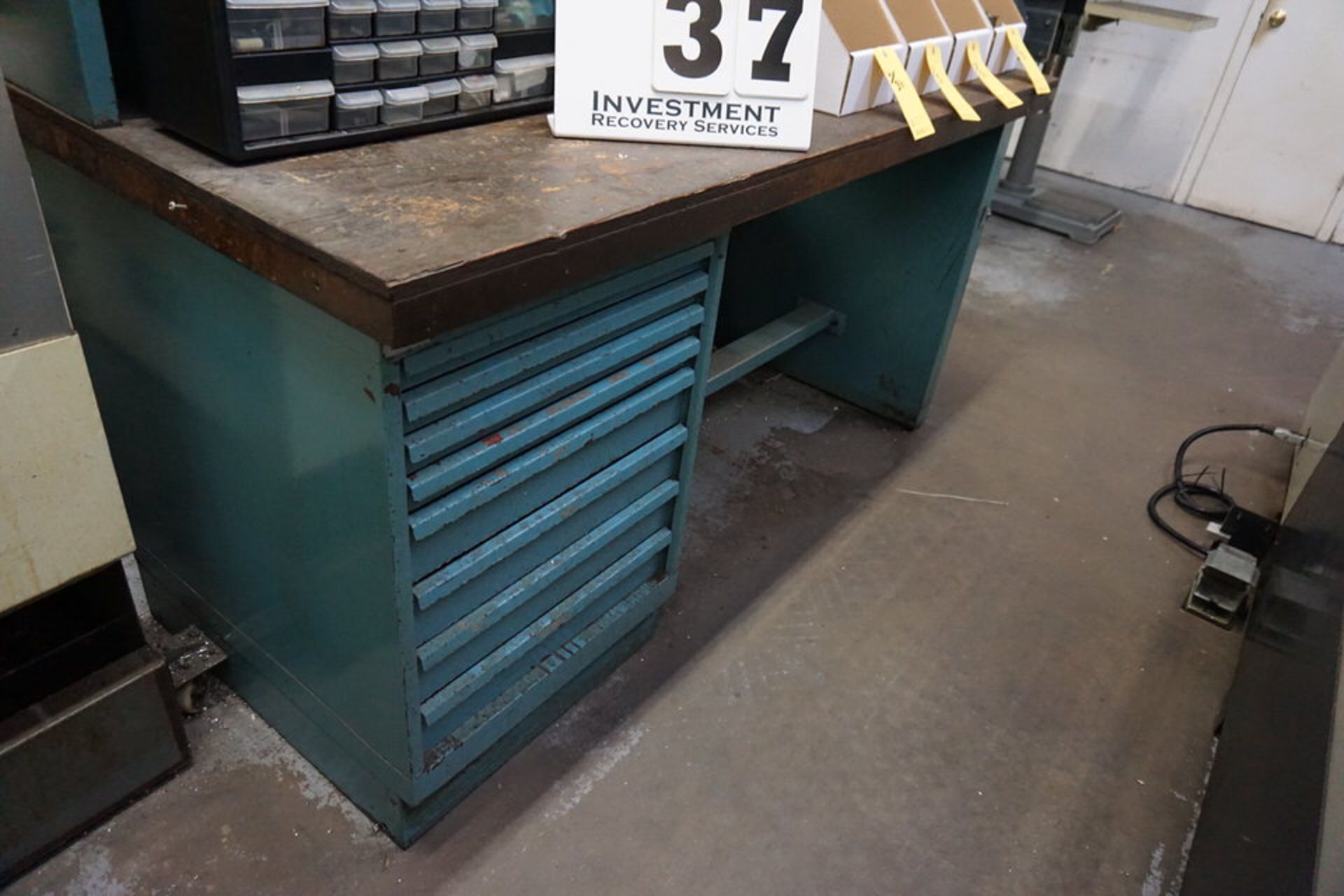 WORK BENCH 30" X 72", 8 DRAWER W/ CONT, ASSORT TOOLING