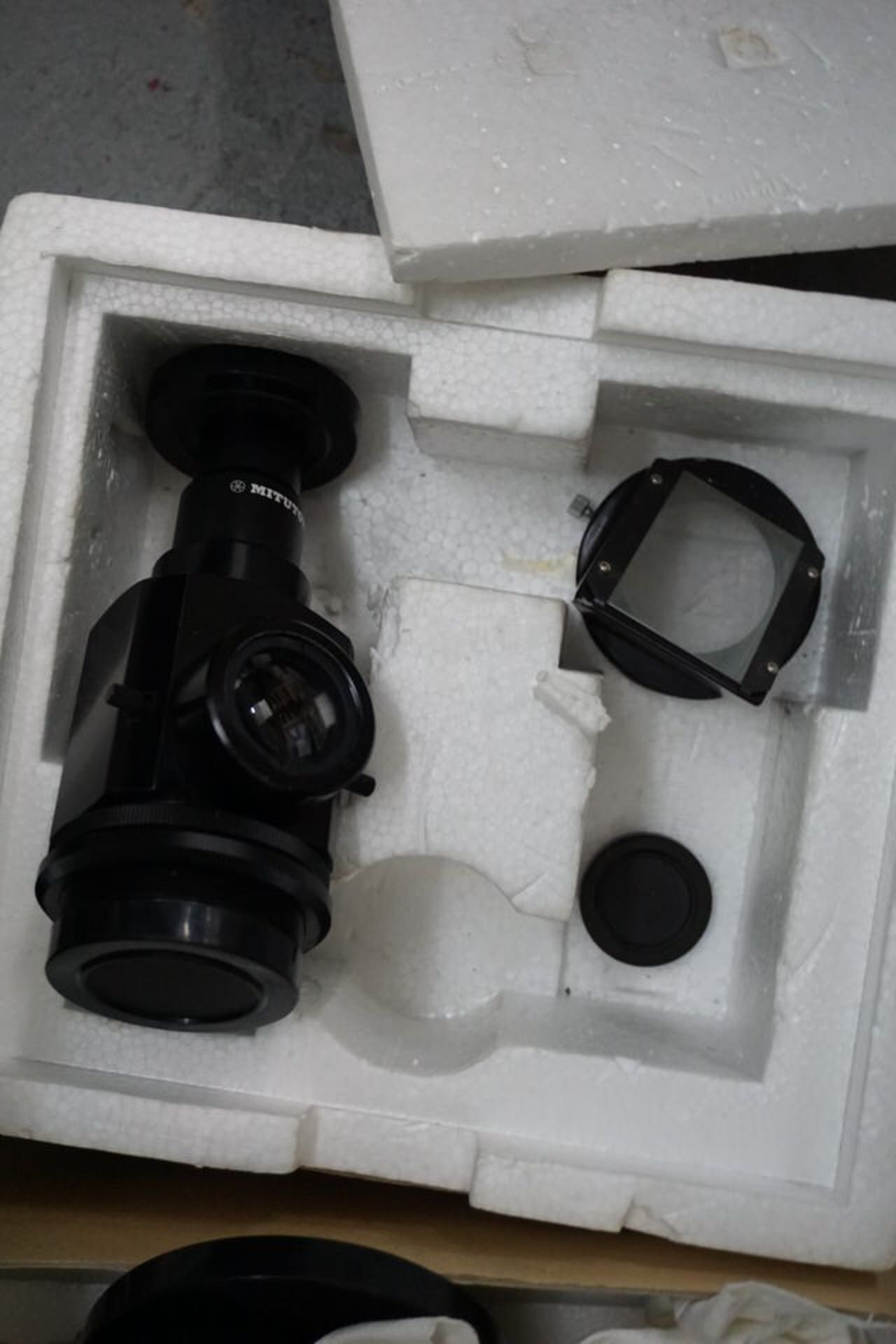 MITUTOYO OPTICAL COMPARATOR, TYPE:PH350, 12" SCREEN W/ ASSORT ACESSORIES - Image 8 of 10