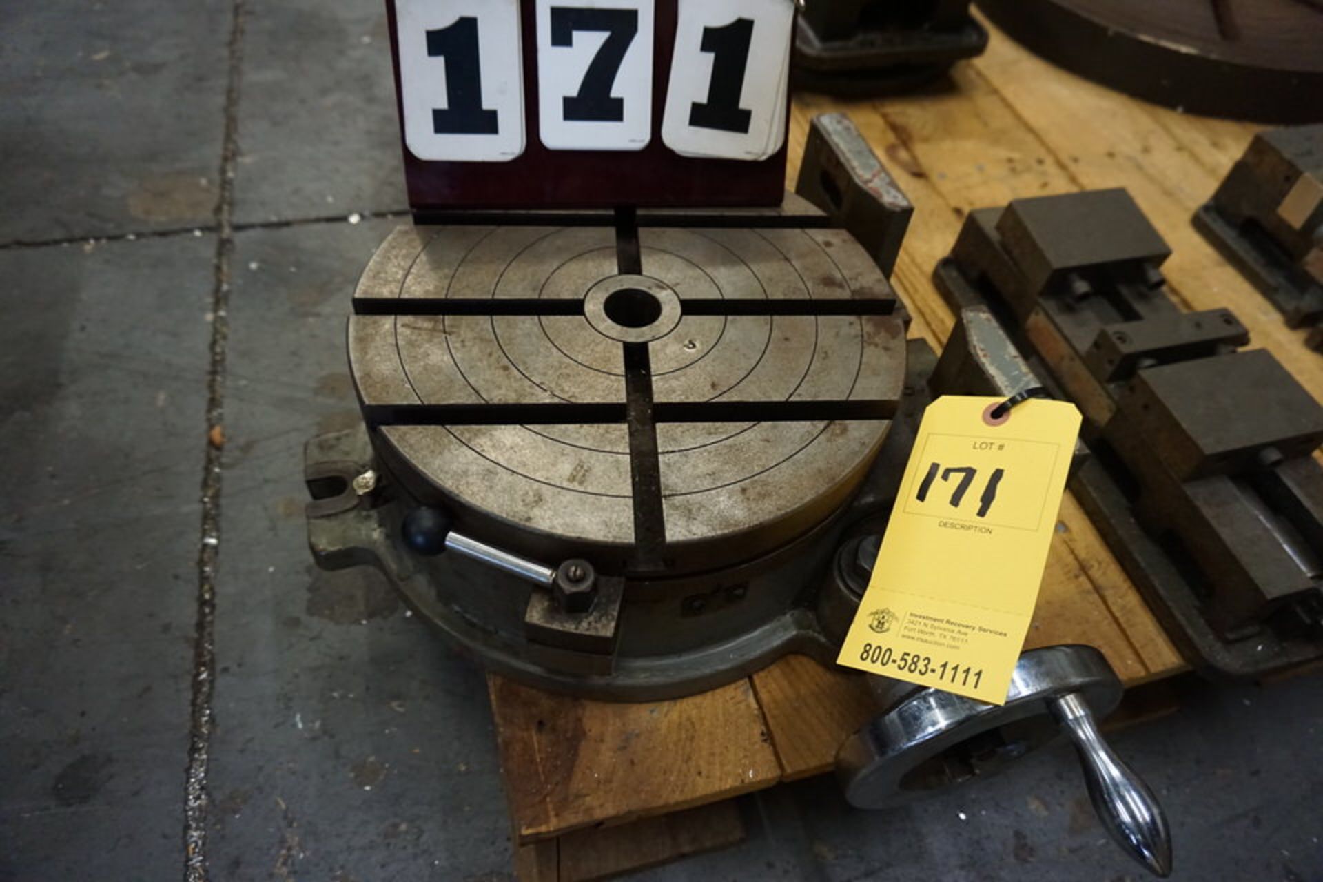 NEWS 12" HORIZONTAL/VERTICAL ROTARY TABLE