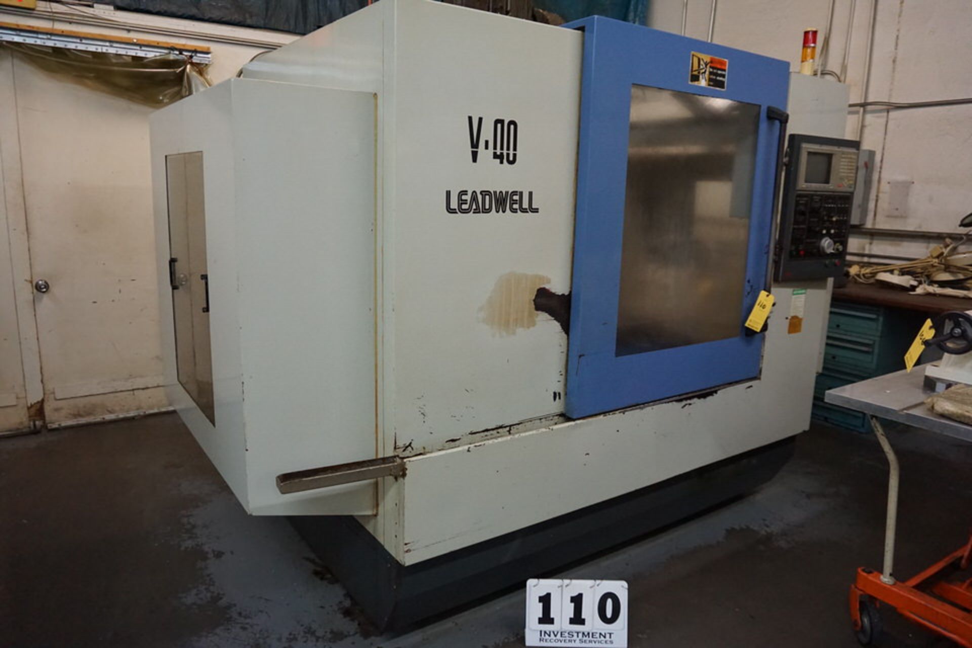 LEADWELL CV-40 CNC MACHINING CENTER, MITSUBISHI CONTROLS, 20 TOOL ATC, TRAVELS: X-40", Y-20", Z-20",