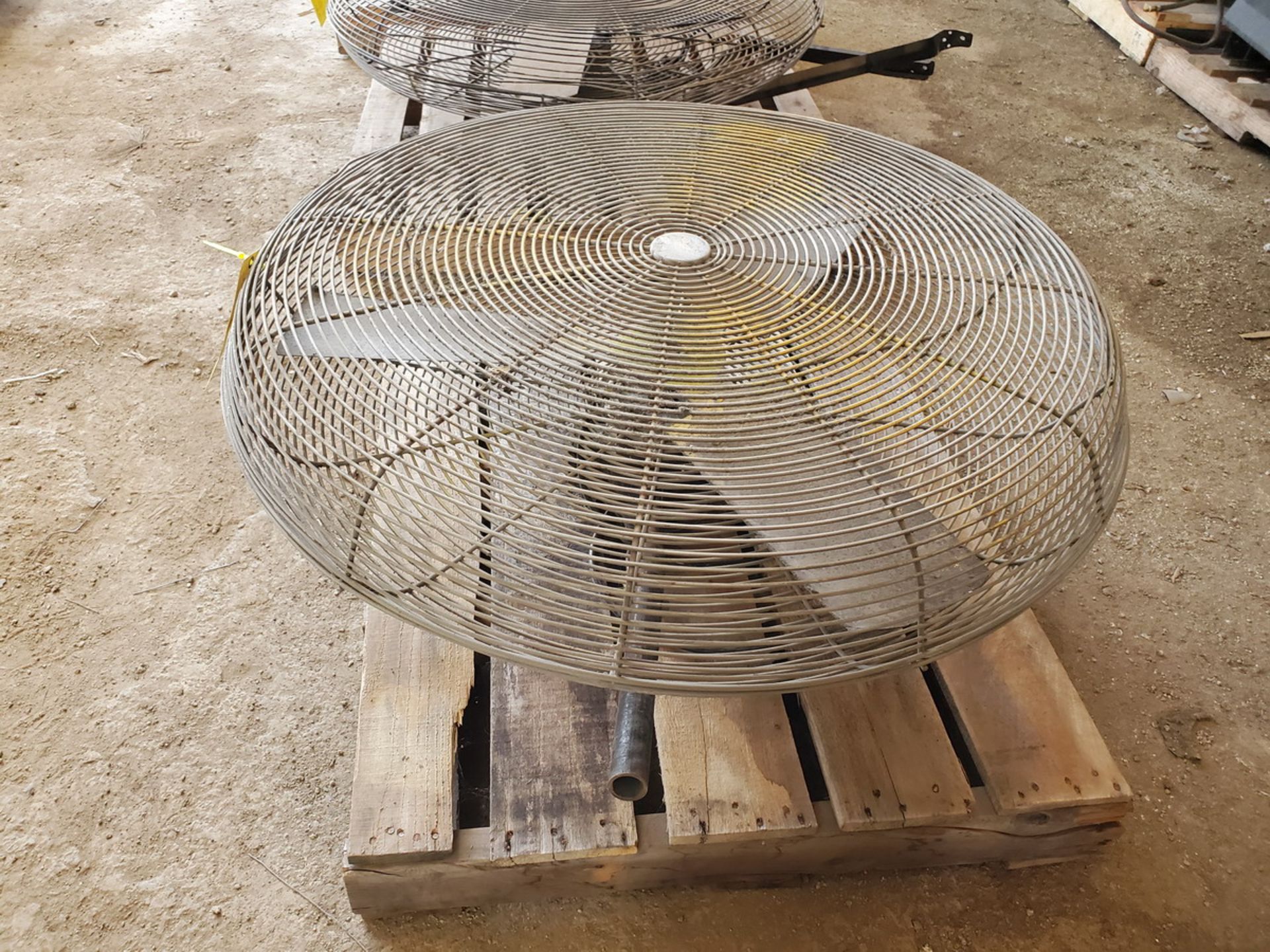 36" Oscillating Wall-Mounted Fan - Image 2 of 3