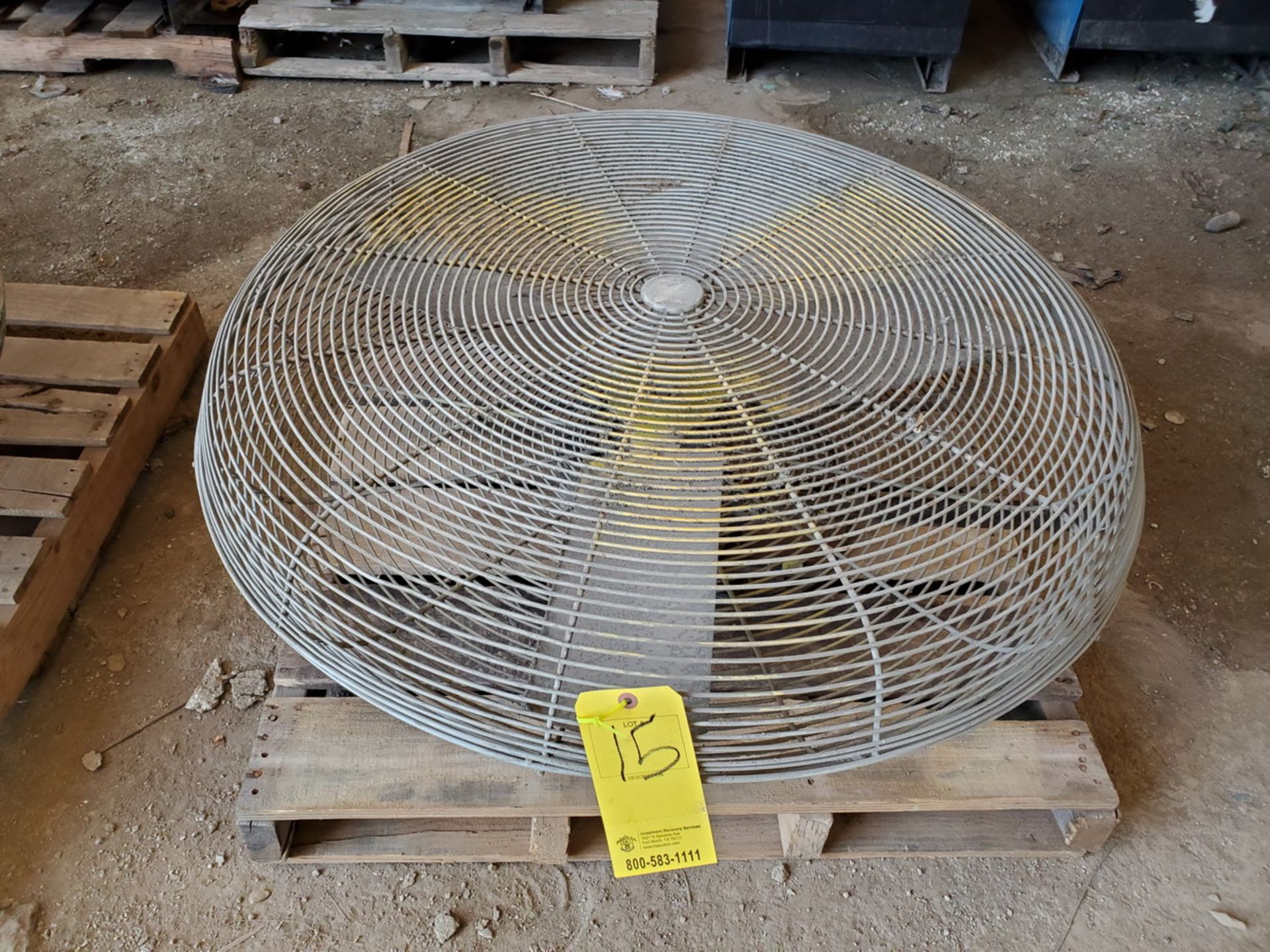 36" Oscillating Wall-Mounted Fan