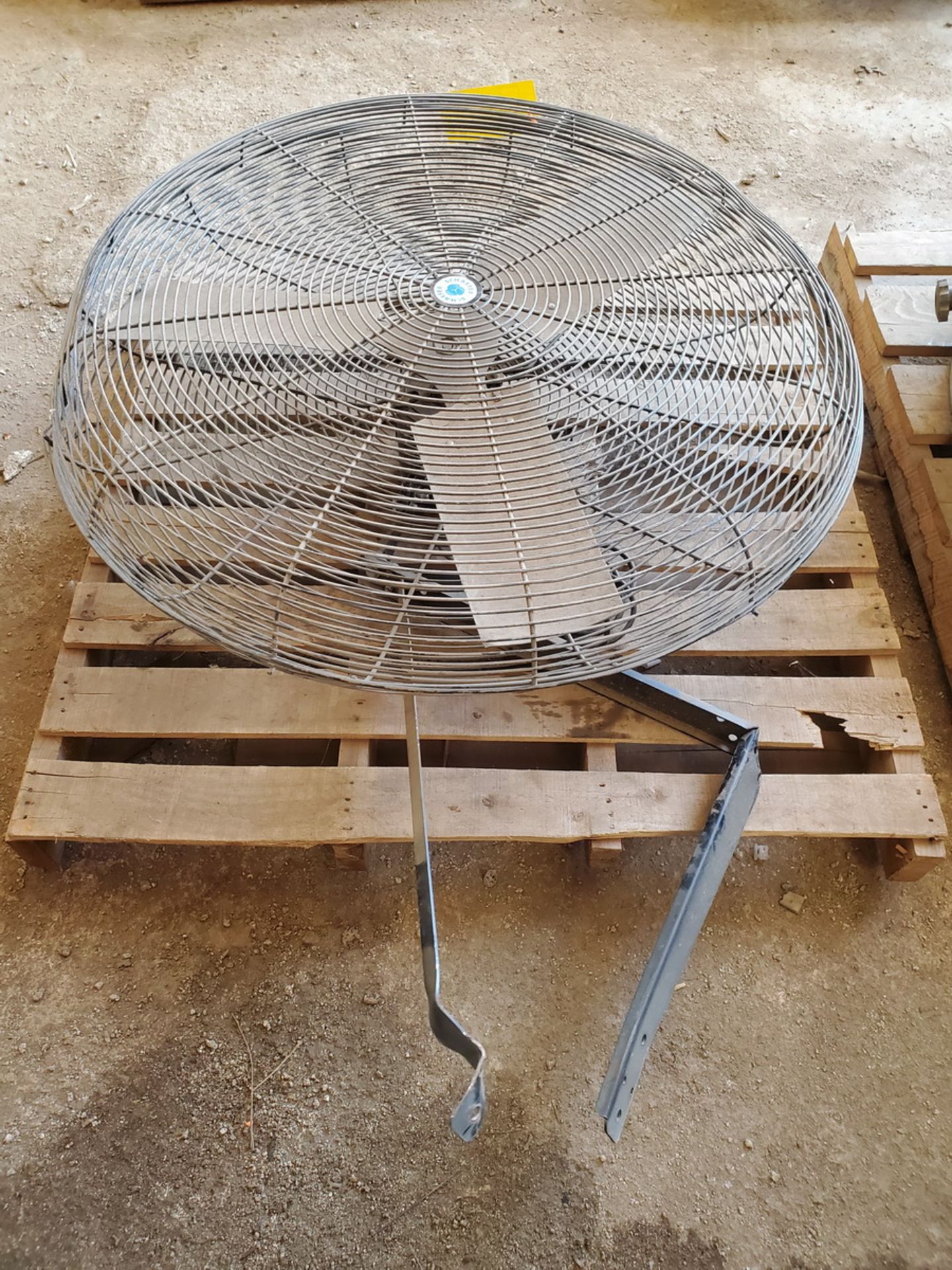 Schaefer 36" Oscillating Wall-Mounted Fan - Image 3 of 4