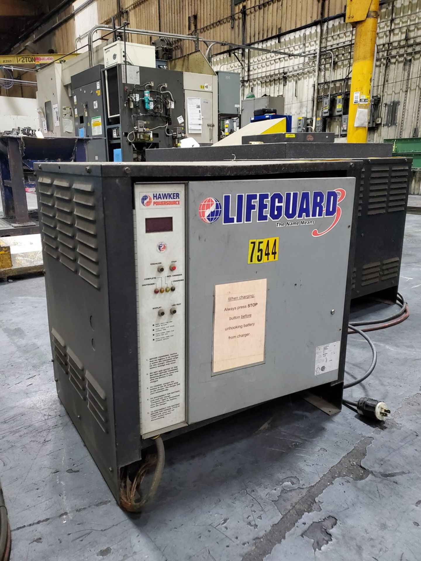 Lifeguard Industrial Battery Charger 8hr Charge Time, 208/240/480V, 3PH, 60HZ - Image 3 of 5