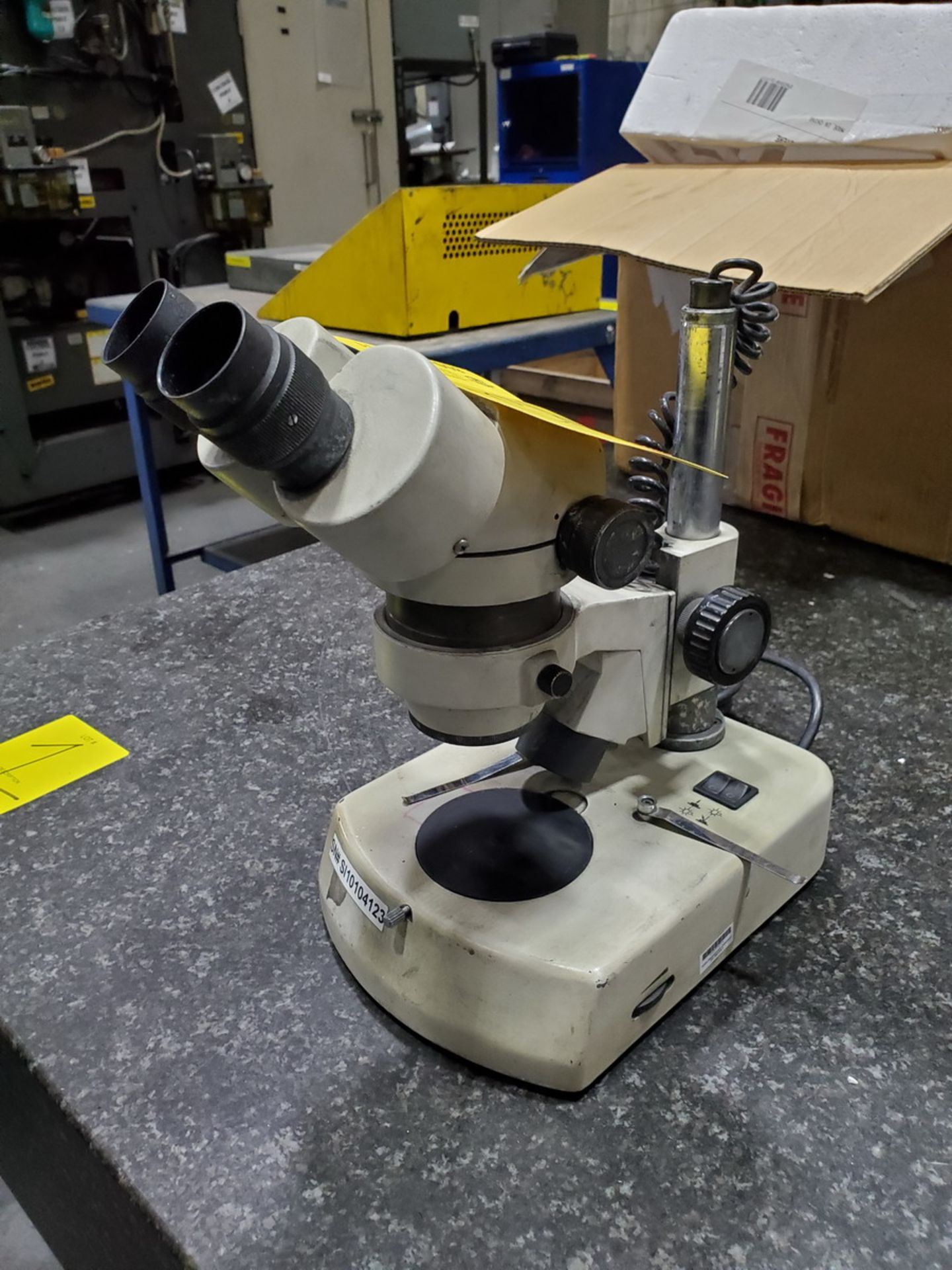 Mitutoyo Microscope