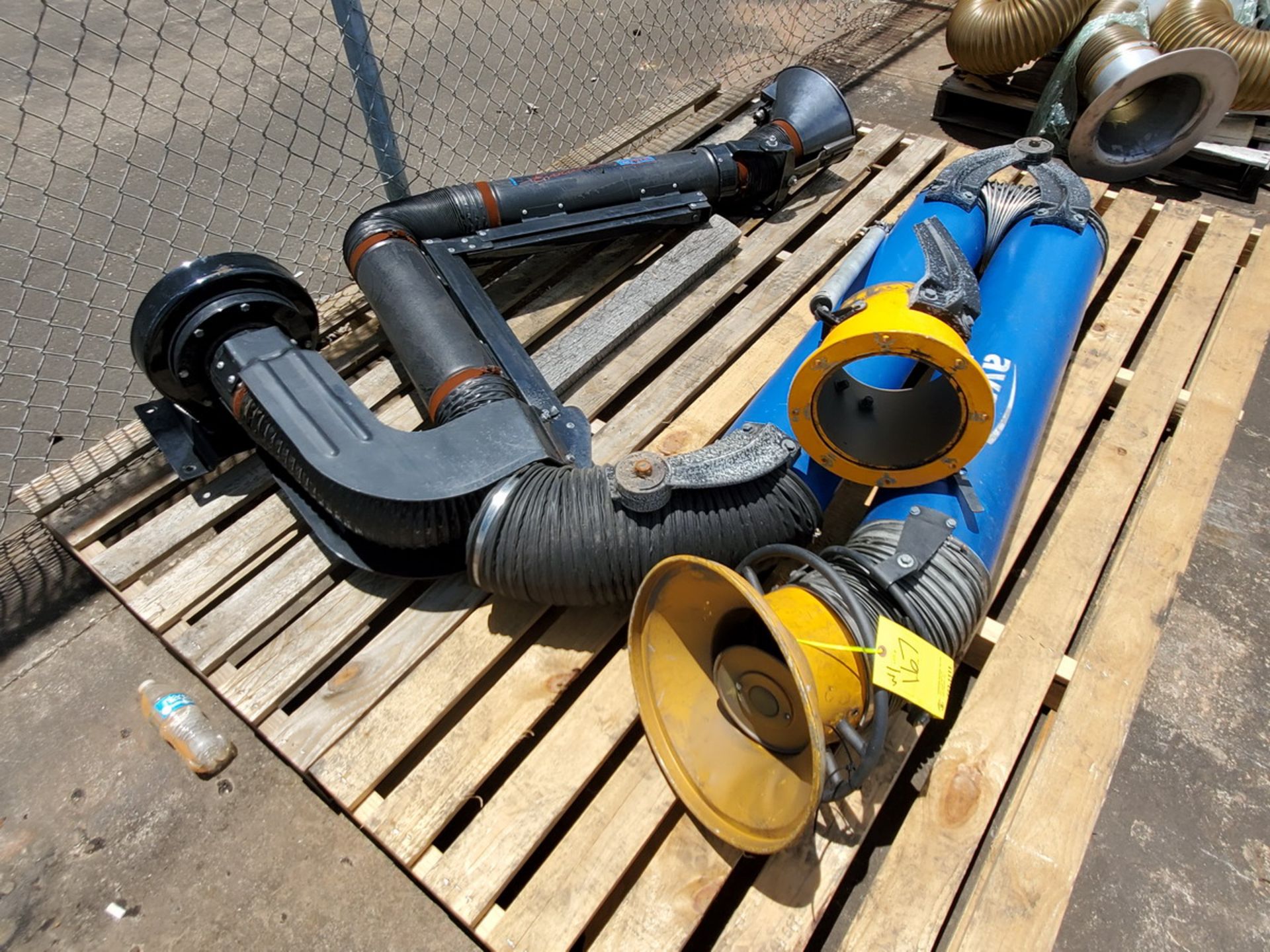 (4) Assorted Fume Extraction Arms Mfg's: Avani, Coral & Air Quality Engineering Co. - Image 11 of 12