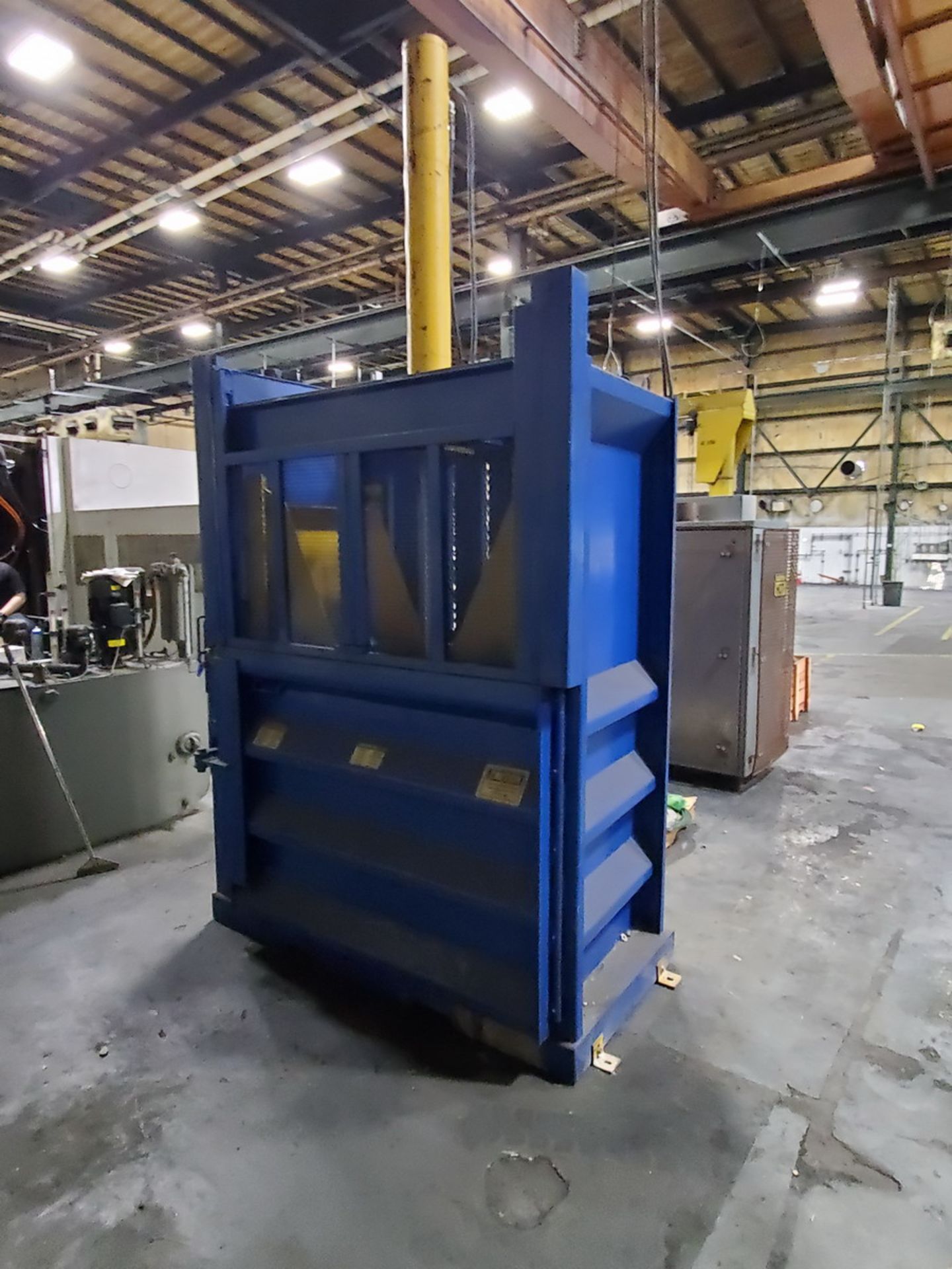 Baler Trash Compactor 3PH, 460V; W/ Baler Wire - Image 3 of 9