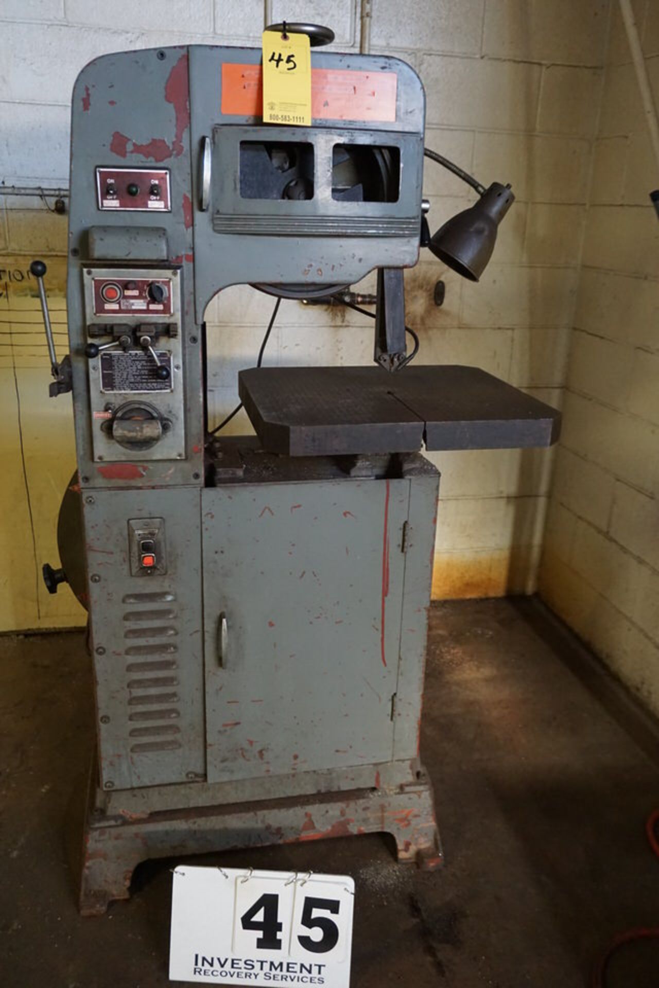 BAND SAW W/ BLADE WELDER