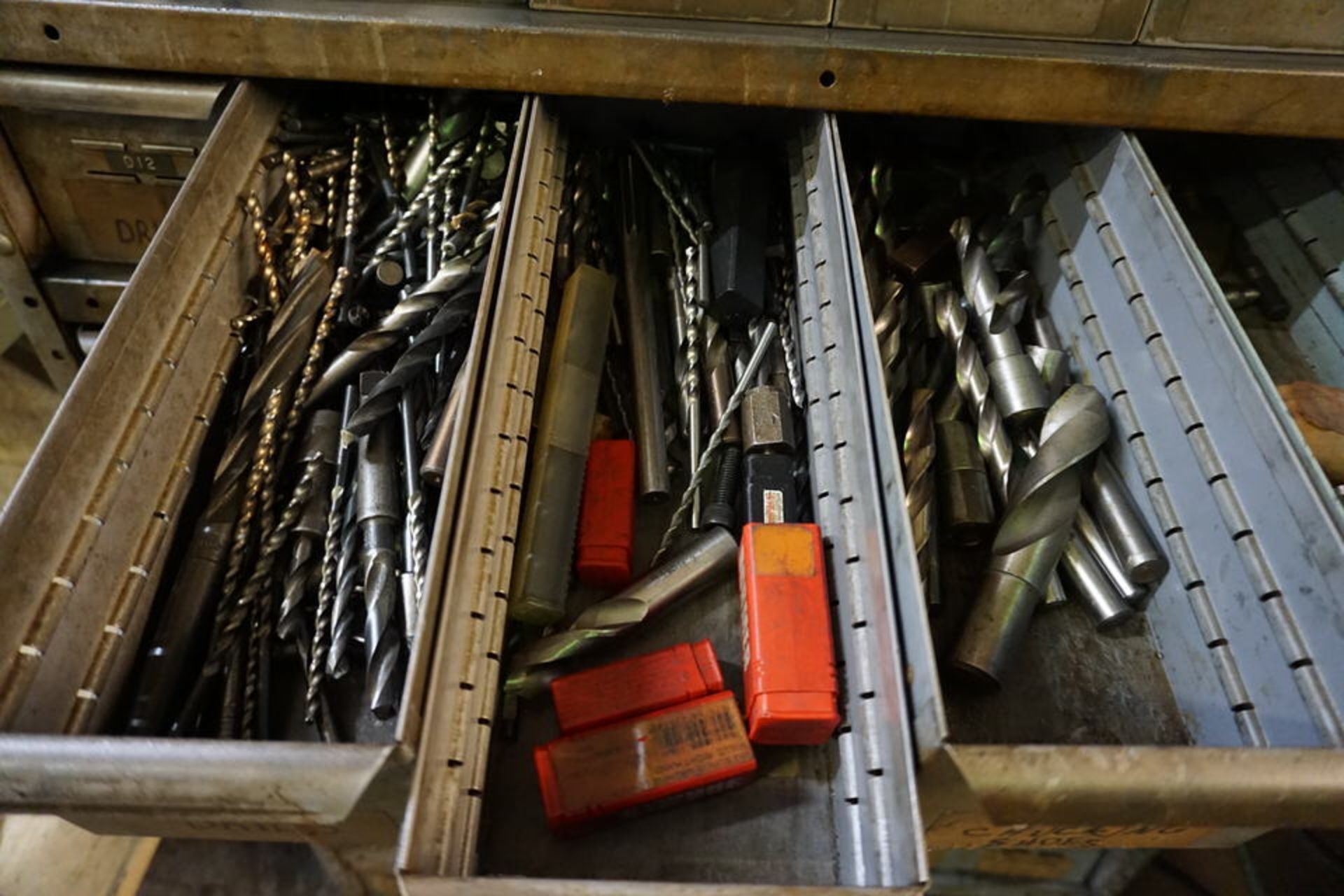 METAL SHELF, 72 DRAWER W/ CONT: ASSORT TOOLING, DRILLS, MISC - Image 3 of 4
