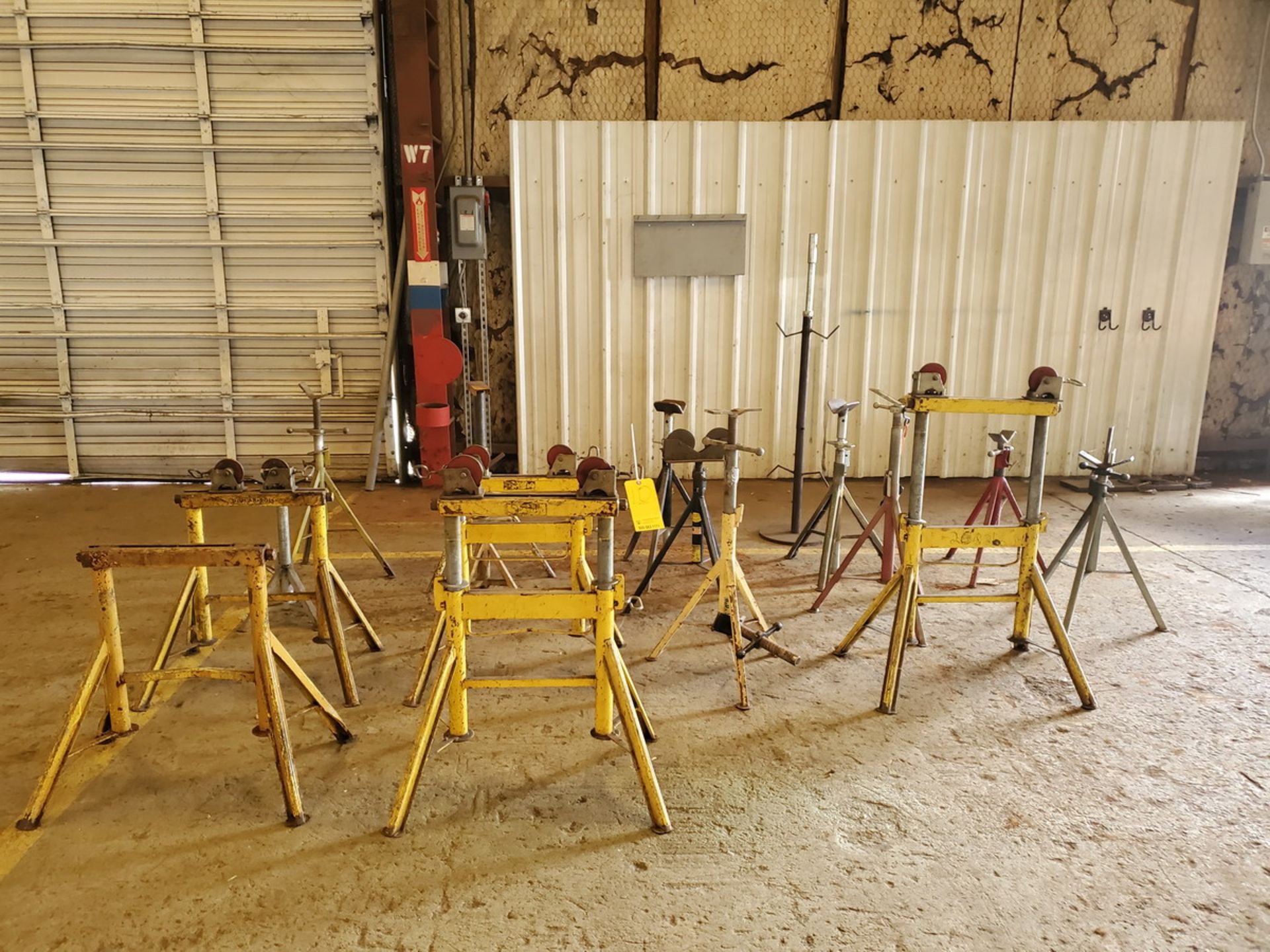 Assorted Pipe Stands & Pipe Rollers (Location: Bldg C)