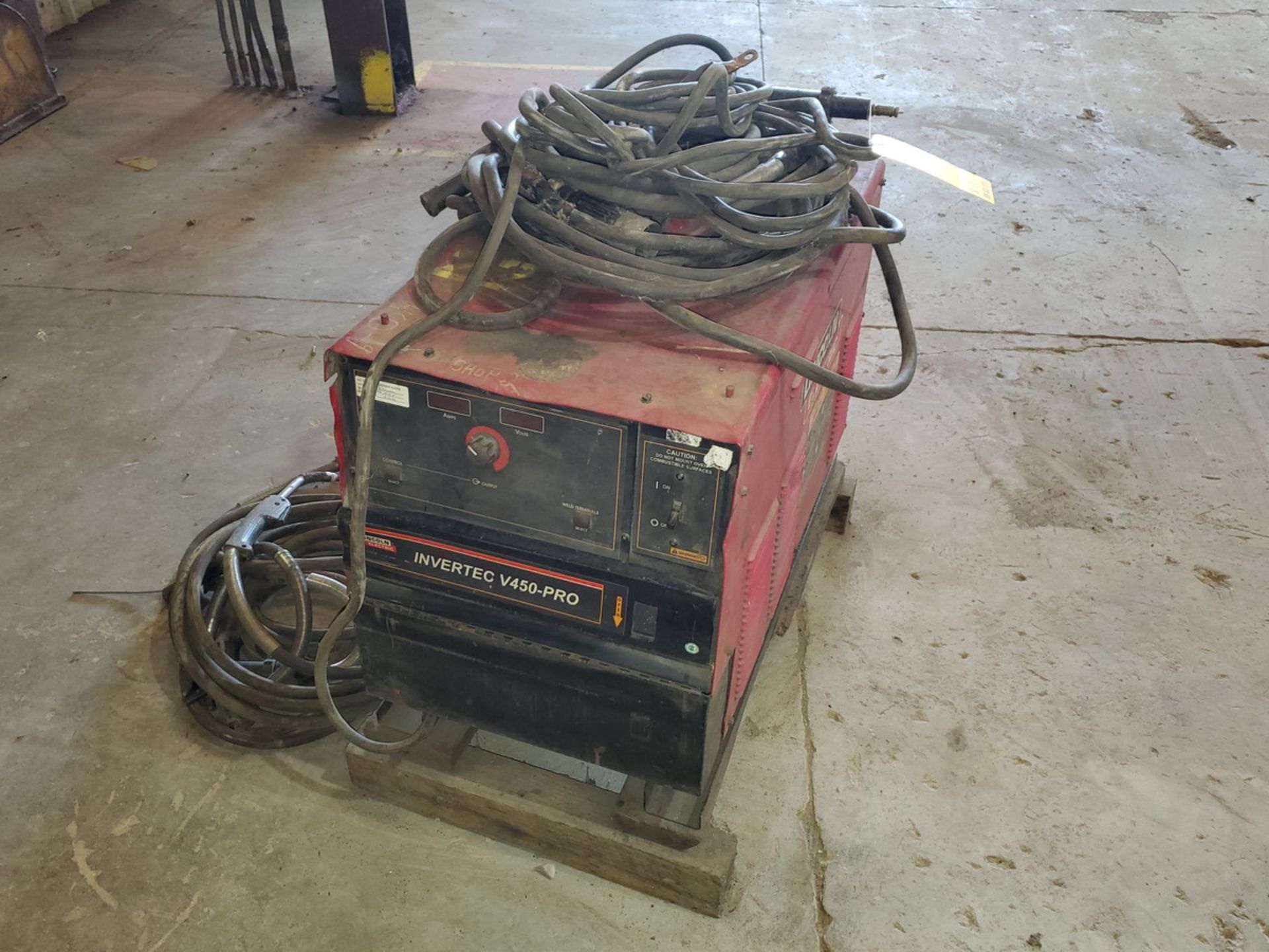 LE Invertec V450-Pro Multi-Processing Welder 208/230/460/575V, 50/60HZ, 3PH, 570A; W/ DH-10 Wire - Image 3 of 4