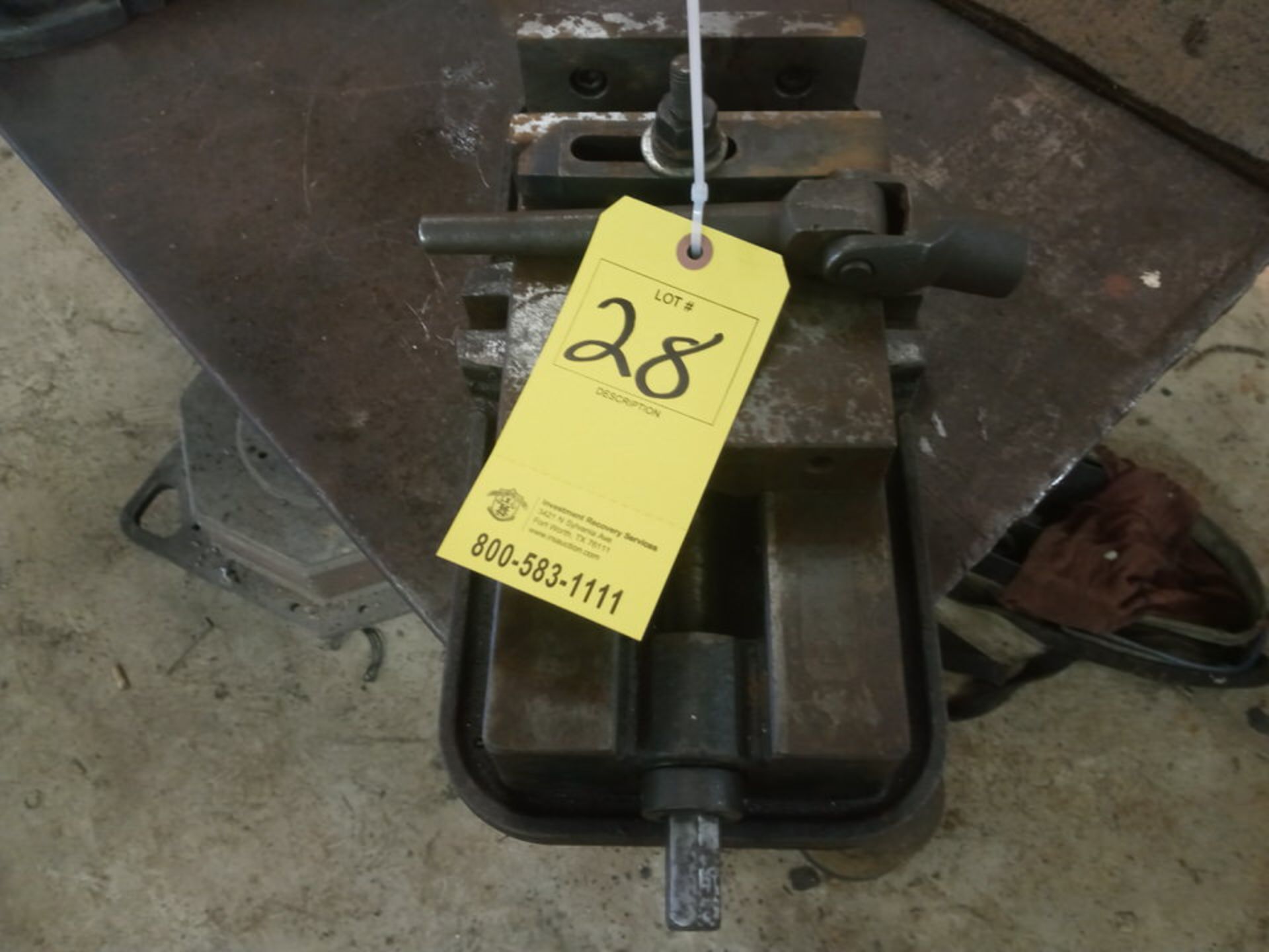 5 1/2 IN MACHINE VISE