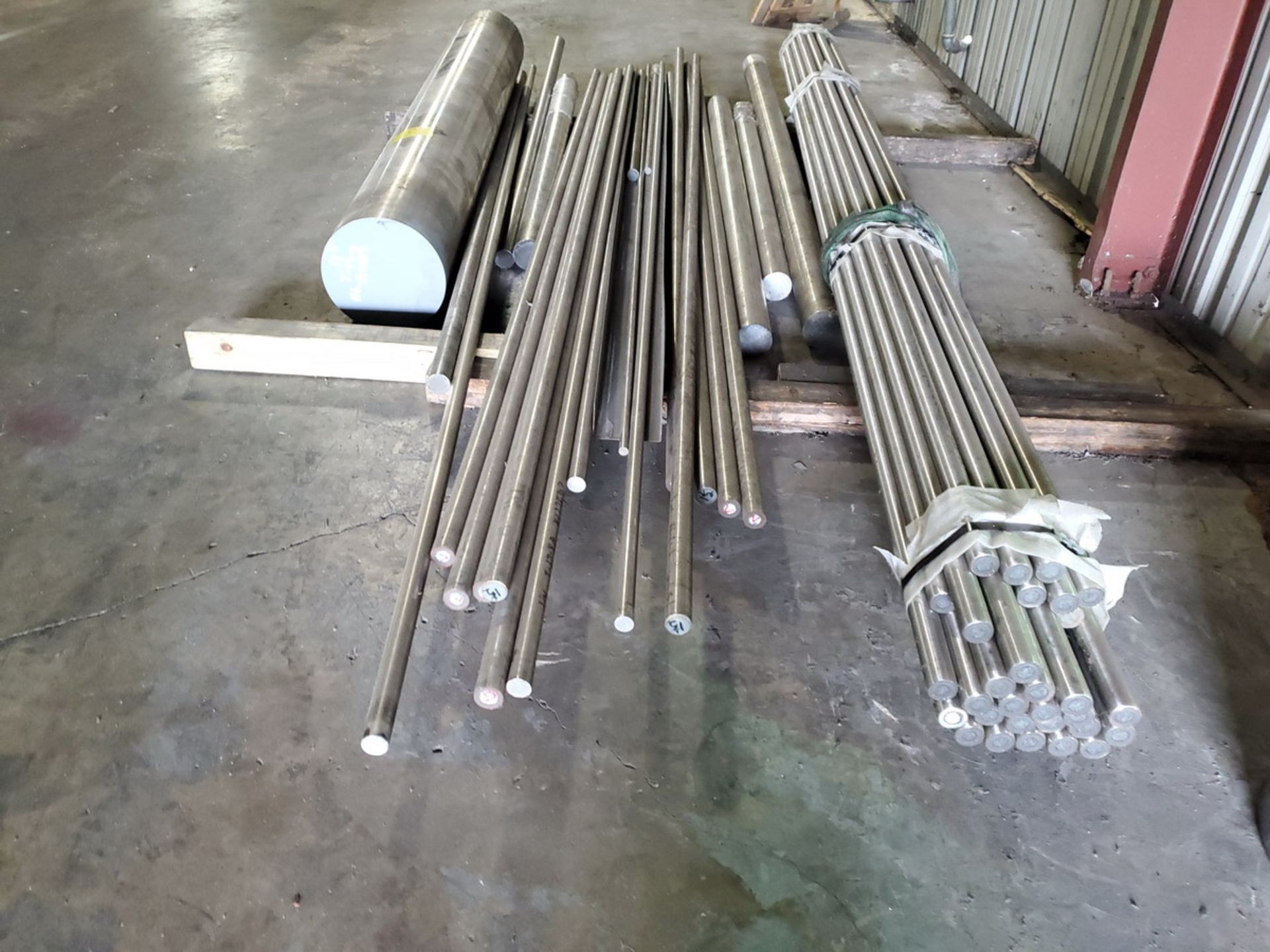 Raw Matl. (52 Pcs) Grade: 17-4, Size Range O.D: 11/16" - 11", Length: Up To 144" - Image 2 of 11