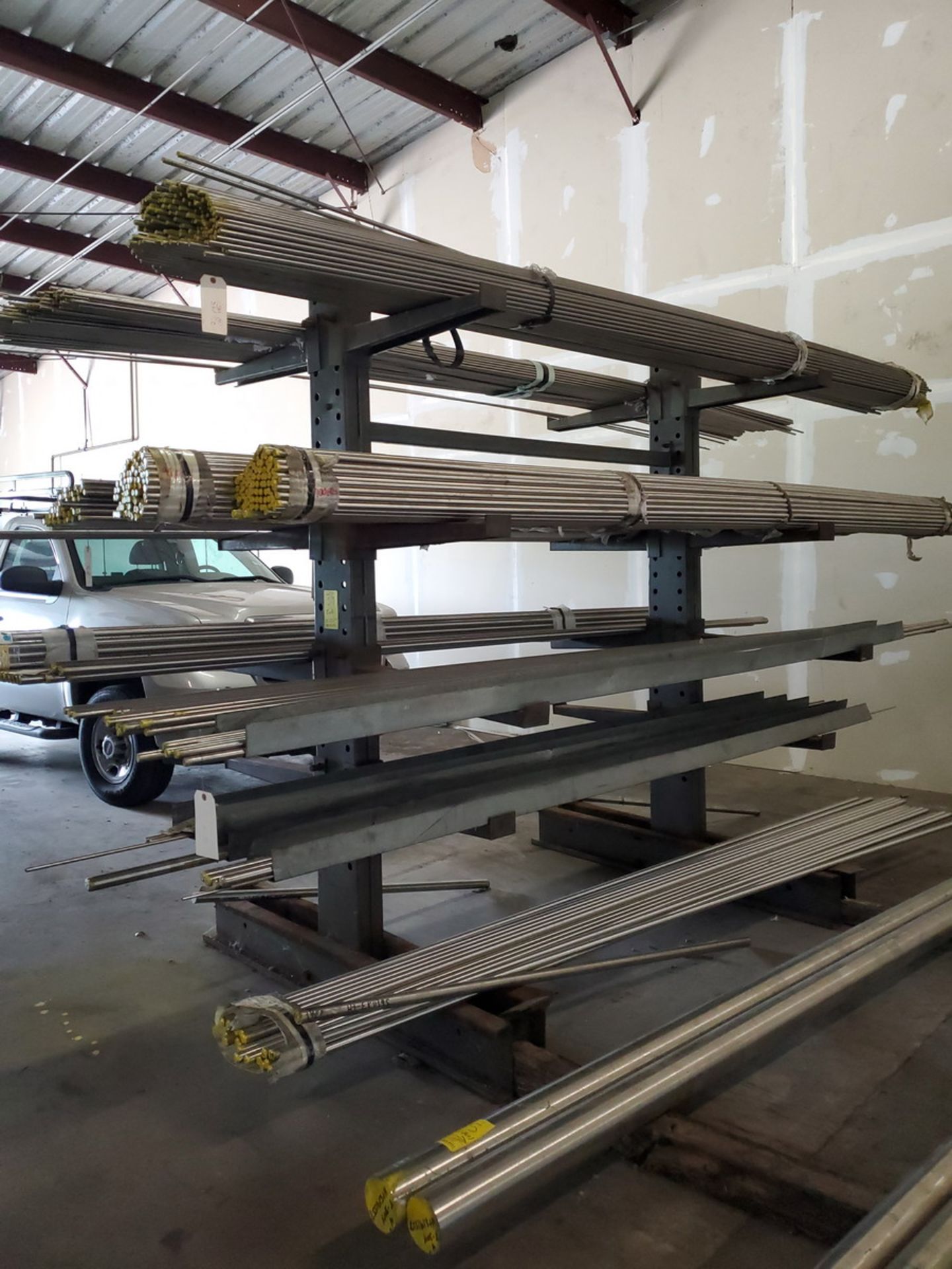 Double-Sided Cantilever Rack 77" x 64" x 96", 2' Deep (Matl. Excluded) - Image 3 of 3