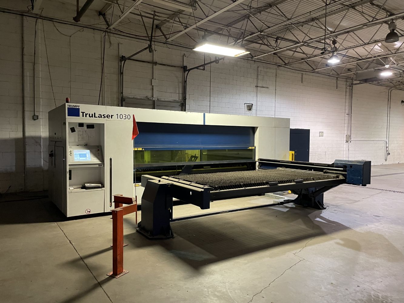 2014 TRUMPF 1030 FIBER LASER AUCTION