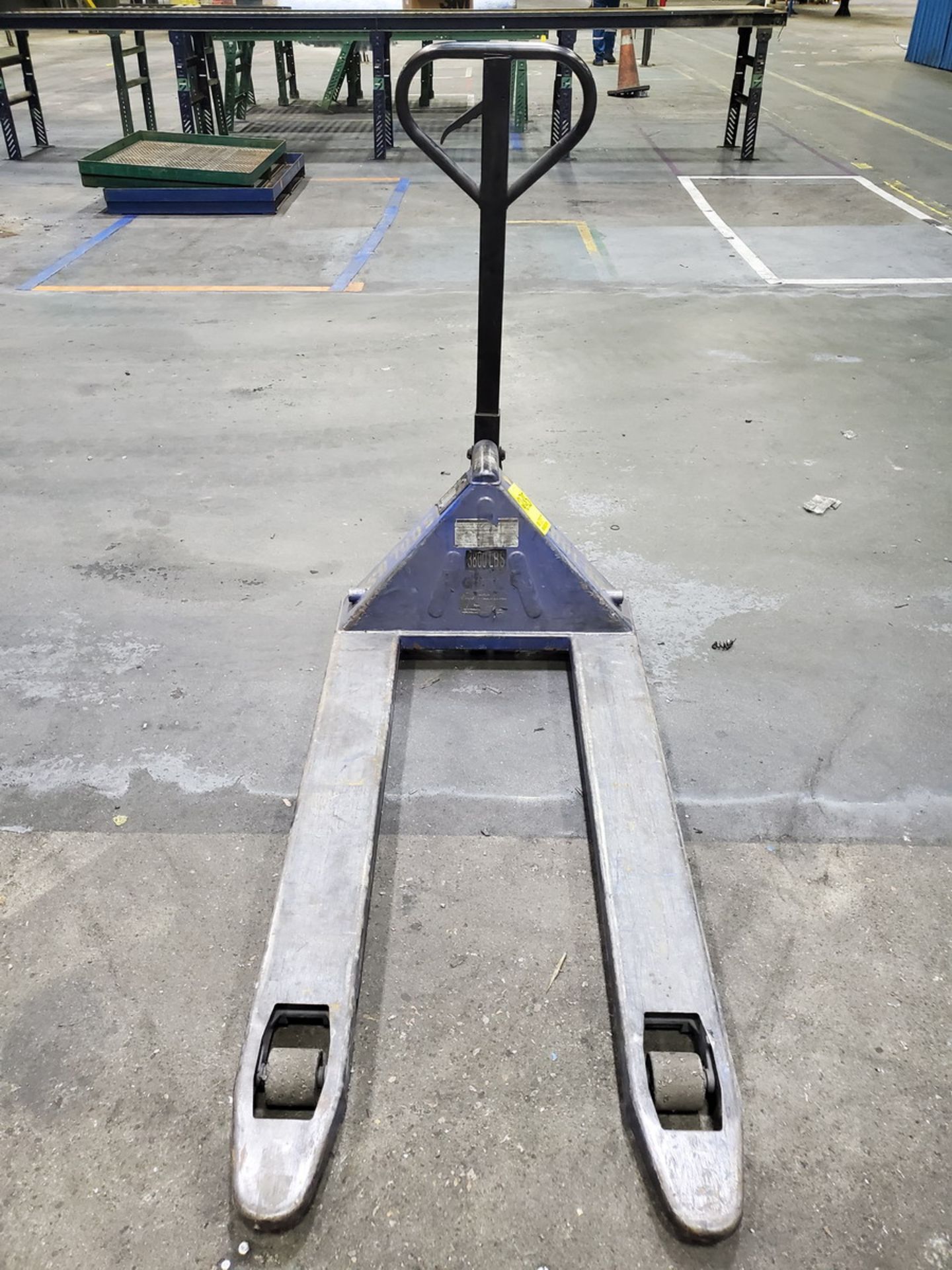 Pallet Jack 3800lb Cap.