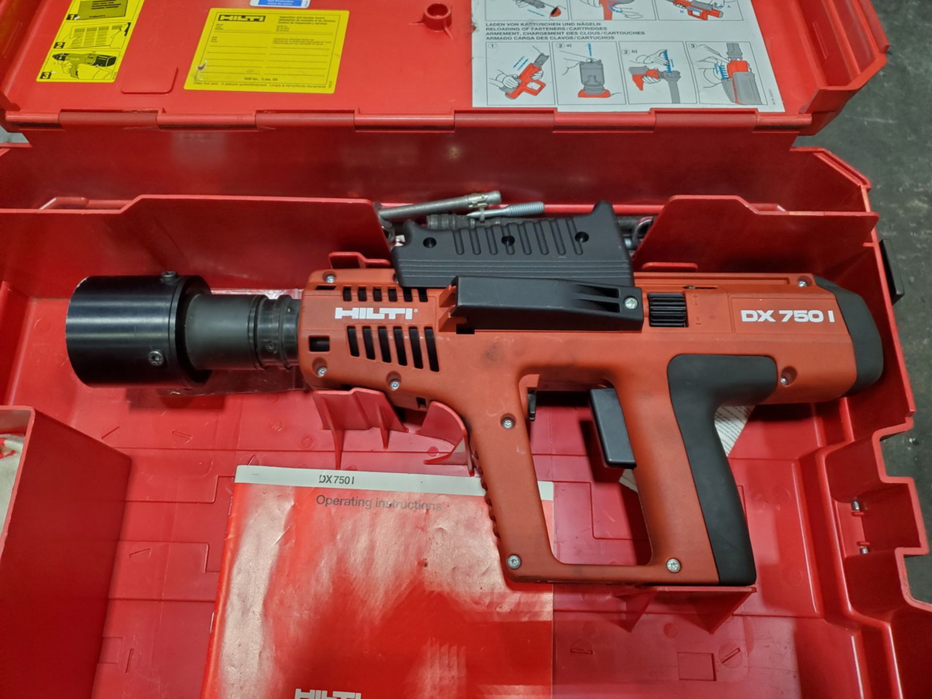 Hilti DX 750-I Powder Actuated Nail Gun - Image 2 of 3