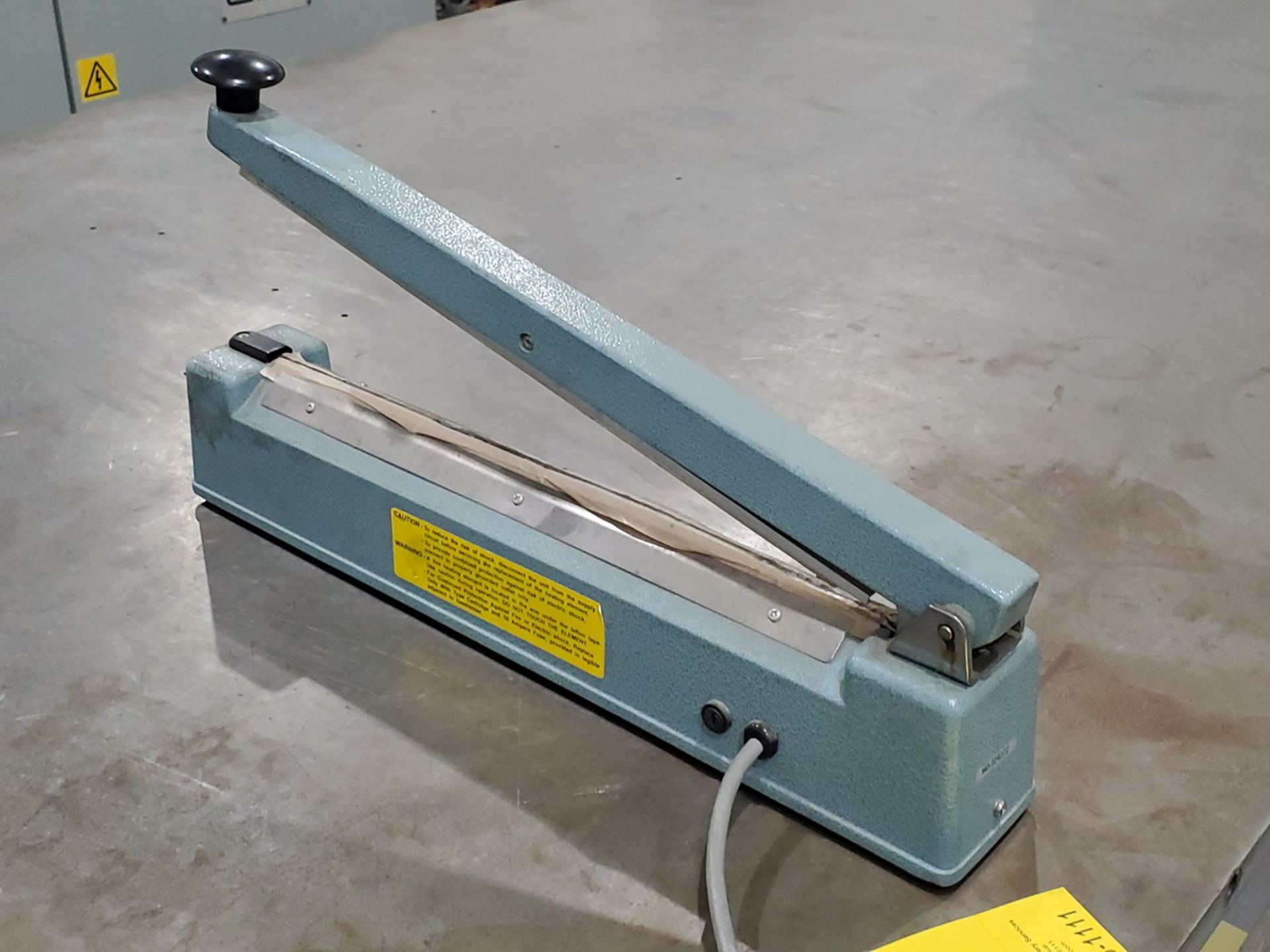 American Intl. Ele A1E-400P 16" Impulse Sealer 120V, 60HZ - Image 3 of 3