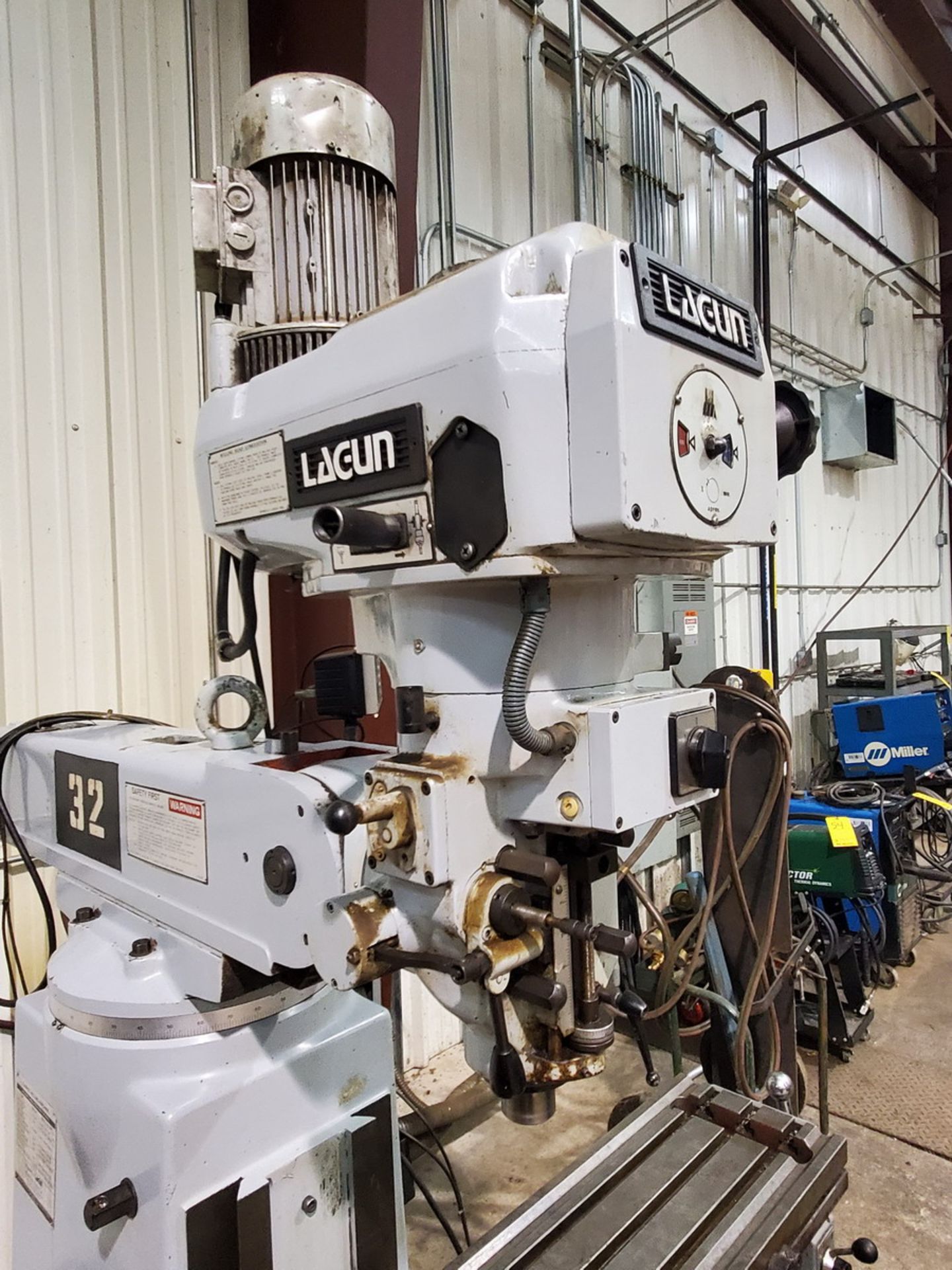 Lagun FTV 2 Turret Milling Machine W/ Acu-Rite Controller; 50" x 10" Slotted Table - Image 8 of 14