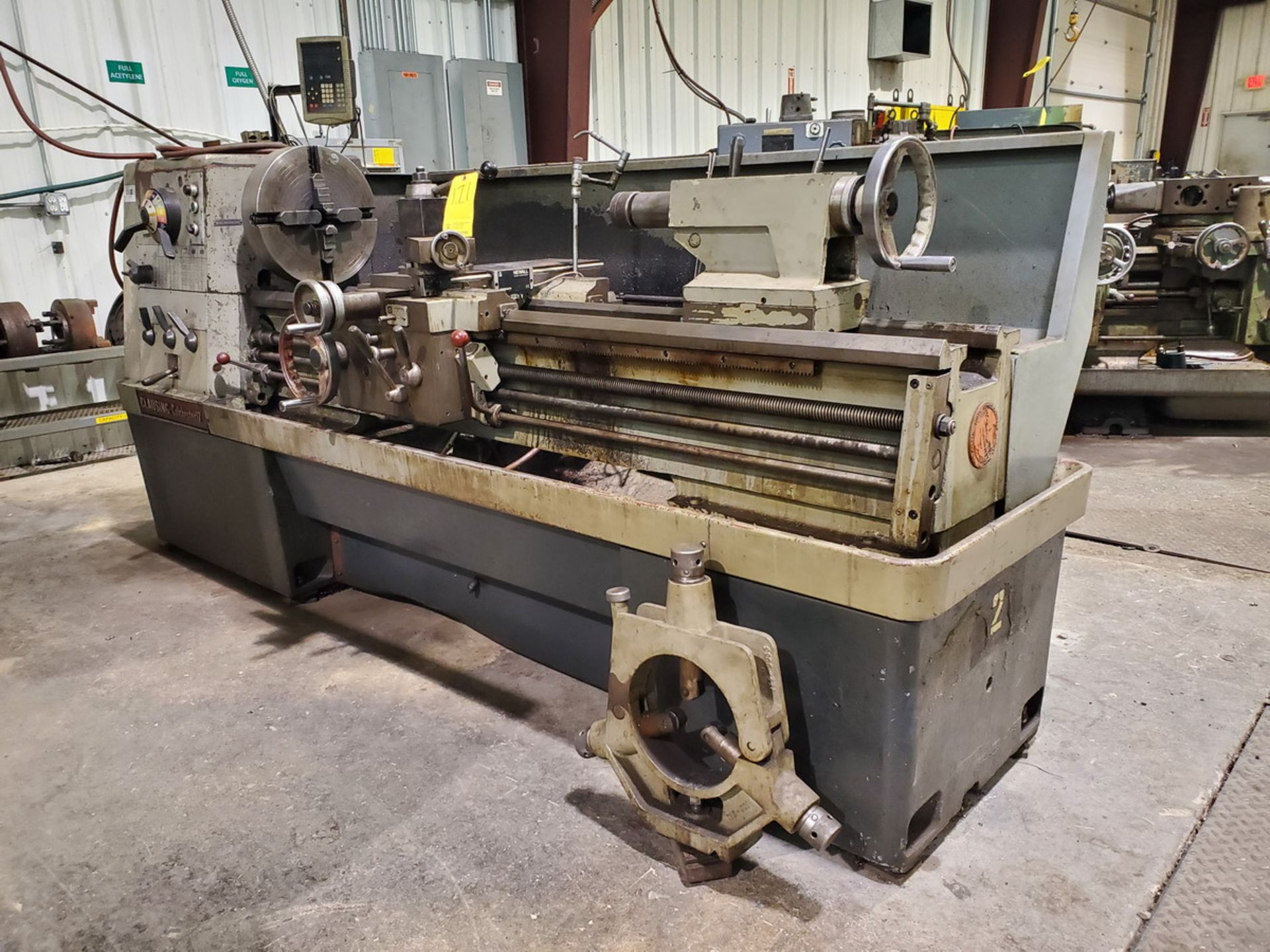 Clausing-Colchester 17" Lathe 230V, 3PH, 60HZ, 59" Between Centers, 88" Bed, W/ 4-Jaw Chuck, W/ - Image 3 of 15