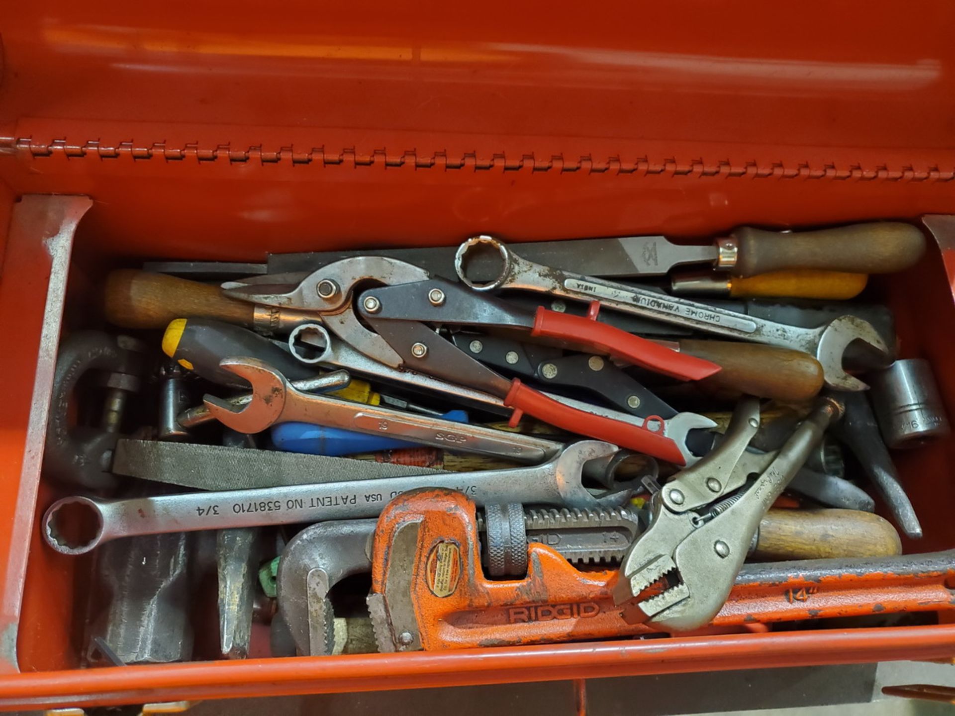 Tool Box W/ Assorted Tooling - Image 4 of 6